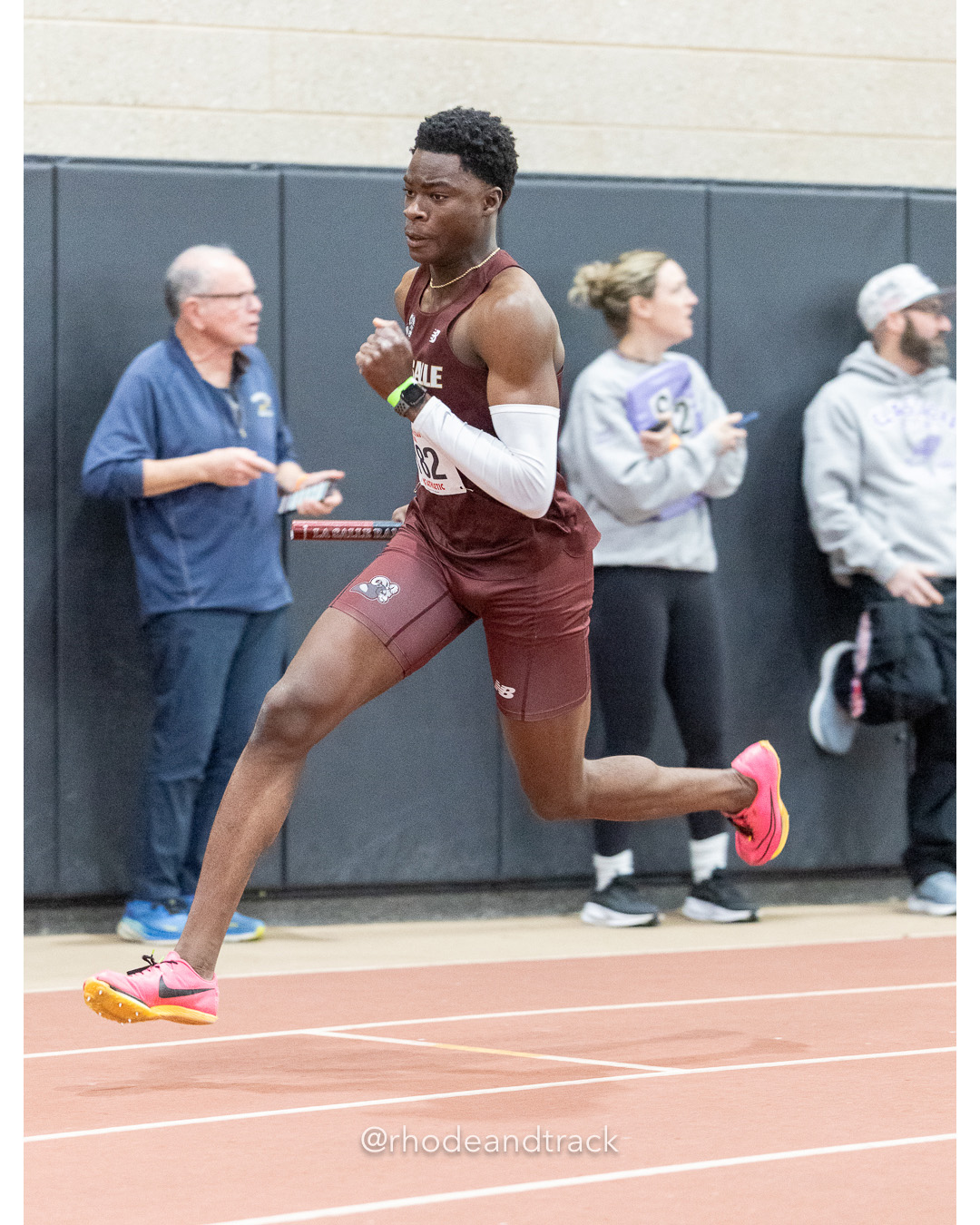 4x200m Relay - RI 2025 Indoor Track and Field State Championships - PCTA - Providence RI - February 15 2025 File: ./dir-1-Boys-State-Championship/250215-track-indoor-2025-ri-state-championship-pcta-526-296A1883.jpg 4x200m Relay - RI 2025 Indoor Track and Field State Championships - PCTA - Providence RI - February 15 2025 – Indoor Track – Feb 15, 2025 –…