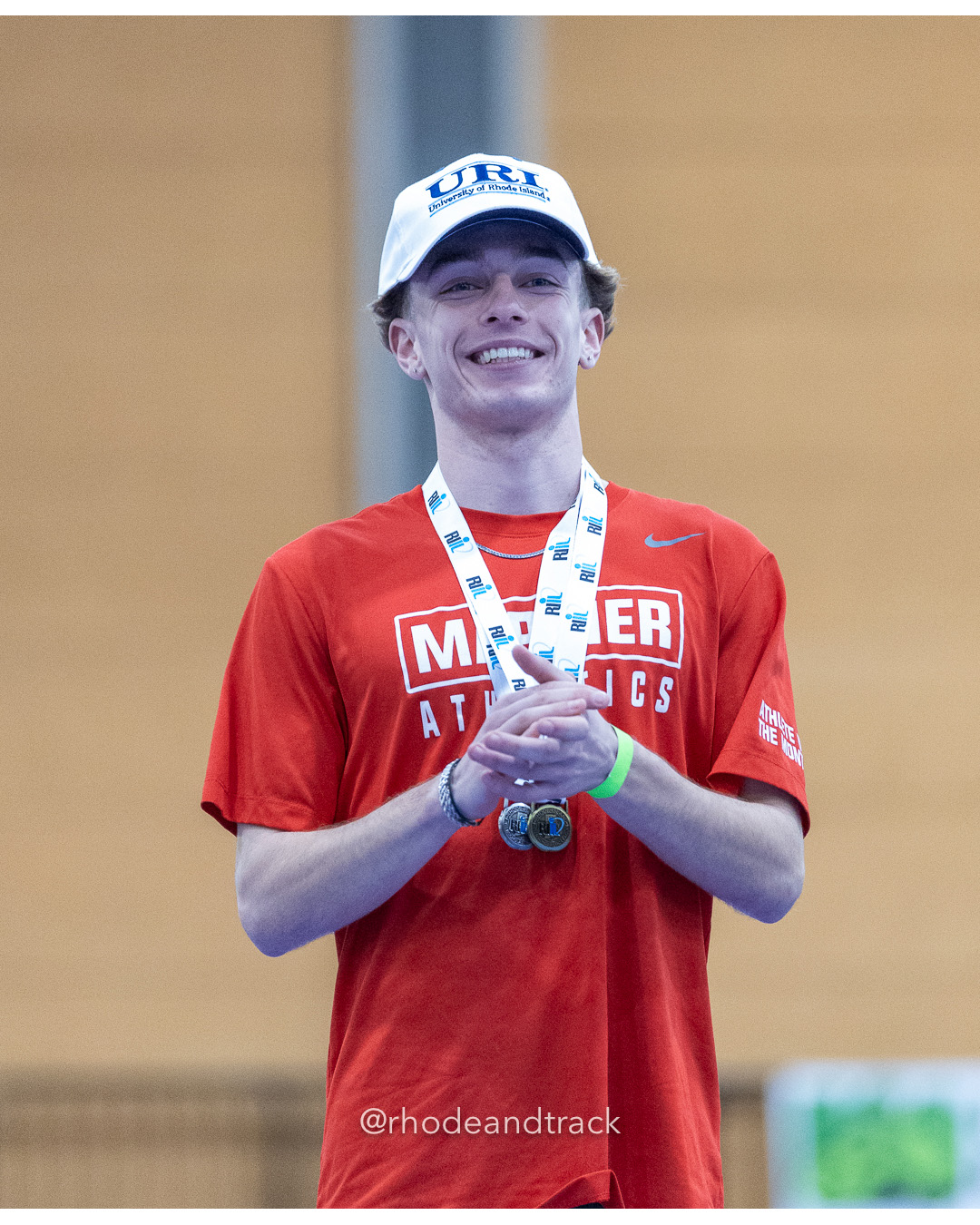 1 - Cole Francis - Narragansett High School 2:35.57 - 1000m - RI 2025 Indoor Track and Field State Championships - PCTA - Providence RI - February 15 2025 File: ./dir-1-Boys-State-Championship/250215-track-indoor-2025-ri-state-championship-pcta-581-296A3778.jpg 1 - Cole Francis - Narragansett High School 2:35.57 - 1000m - RI 2025 Indoor Track and Field State Championships - PCTA - Providence RI - F…