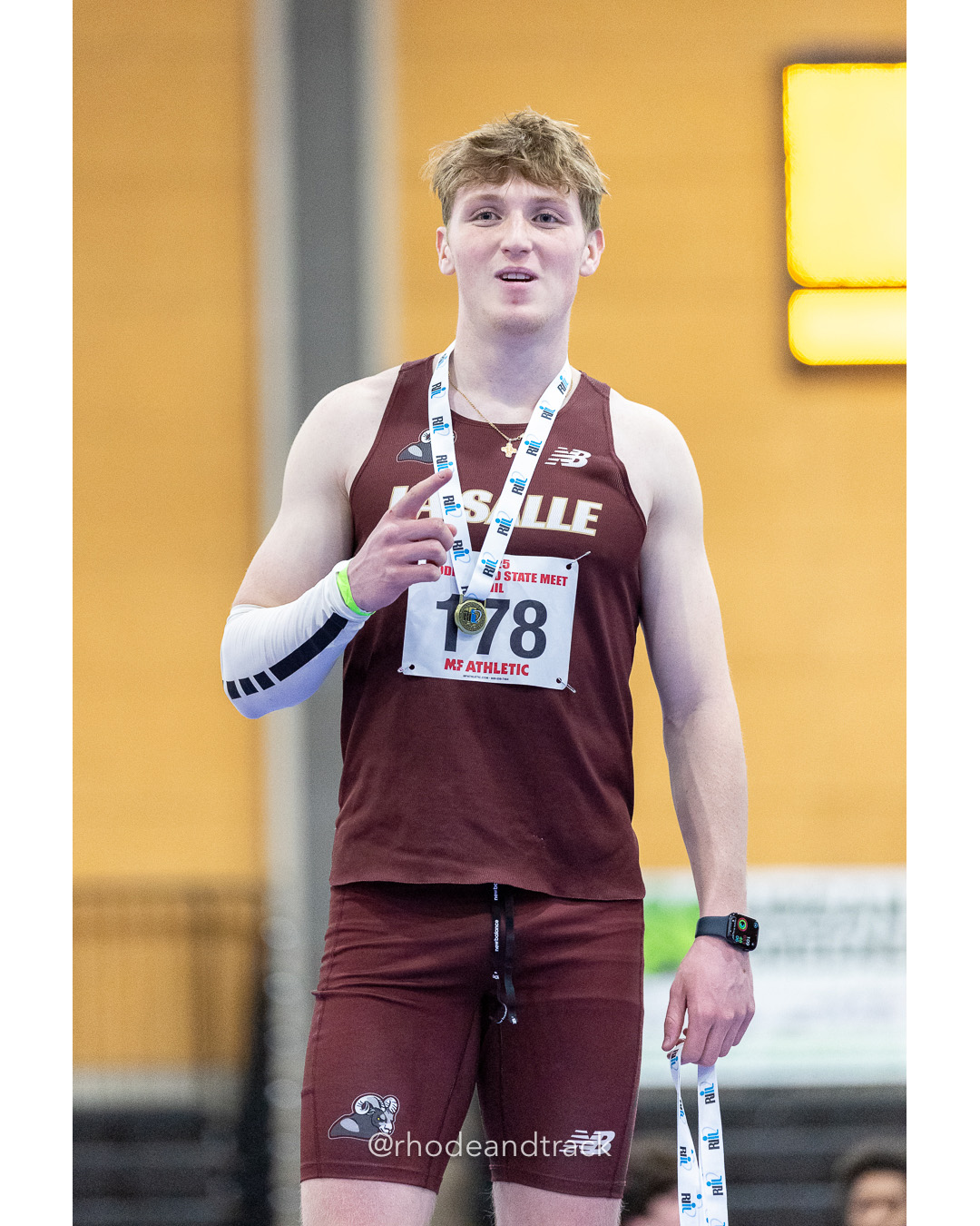 1 - Garrett Giroux-Pezzullo - La Salle Academy 35.39 - 300m - RI 2025 Indoor Track and Field State Championships - PCTA - Providence RI - February 15 2025 File: ./dir-1-Boys-State-Championship/250215-track-indoor-2025-ri-state-championship-pcta-591-296A4383.jpg 1 - Garrett Giroux-Pezzullo - La Salle Academy 35.39 - 300m - RI 2025 Indoor Track and Field State Championships - PCTA - Providence RI - F…