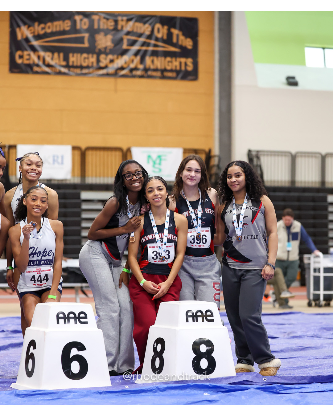 4x200m Relay - RI 2025 Indoor Track and Field State Championships - PCTA - Providence RI - February 15 2025 File: ./dir-Girls-State-Championship/250215-track-indoor-2025-ri-state-championship-pcta-122-062A4848.jpg 4x200m Relay - RI 2025 Indoor Track and Field State Championships - PCTA - Providence RI - February 15 2025 – Indoor Track – Feb 15, 2025 –…