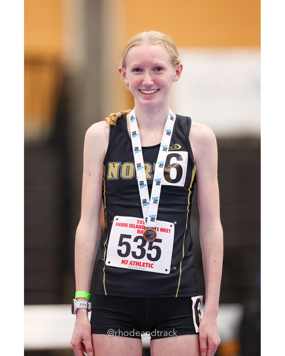 4 - Abbie Tighe - North Kingstown High School 10:18.21 - 3000m - RI 2025 Indoor Track and Field State Championships - PCTA - Providence RI - February 15 2025 File: ./dir-Girls-State-Championship/250215-track-indoor-2025-ri-state-championship-pcta-247-062A6867.jpg 4 - Abbie Tighe - North Kingstown High School 10:18.21 - 3000m - RI 2025 Indoor Track and Field State Championships - PCTA - Providence RI…