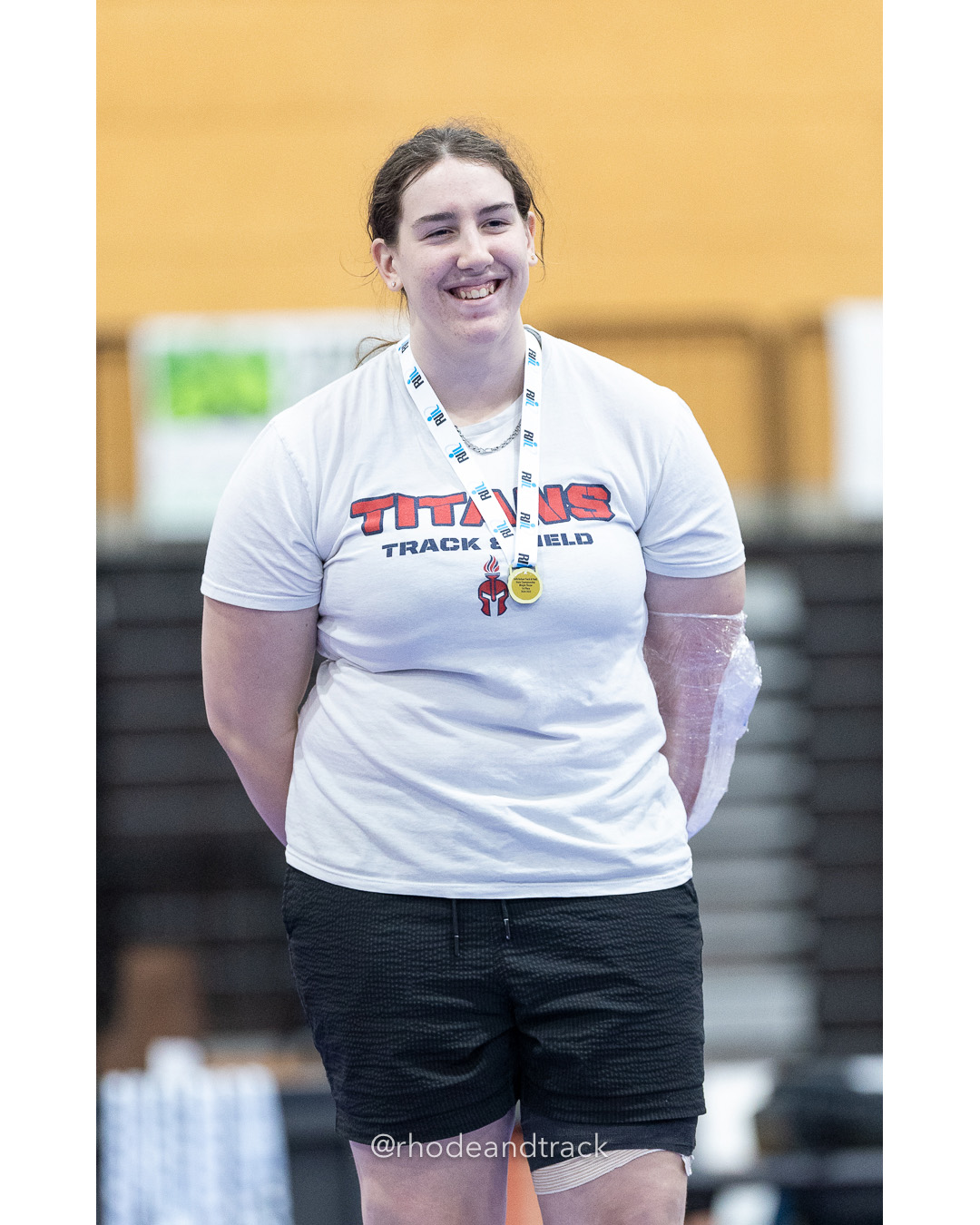 1 - Vanessa Jones - Toll Gate High School 59-02.00 - Weight Throw - RI 2025 Indoor Track and Field State Championships - PCTA - Providence RI - February 15 2025 File: ./dir-Girls-State-Championship/250215-track-indoor-2025-ri-state-championship-pcta-559-296A5257.jpg 1 - Vanessa Jones - Toll Gate High School 59-02.00 - Weight Throw - RI 2025 Indoor Track and Field State Championships - PCTA - Providence…