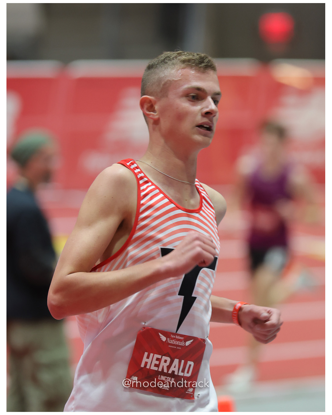 Lincoln Herald, Dry Ridge-KY, Boys 5000m, New Balance Indoor Nationals - the TRACK at New Balance - Boston MA File: ./dir-Boys-5000m/250313-NBIN-2025-Thursday-1019-296A6630.jpg Lincoln Herald, Dry Ridge-KY, Boys 5000m, New Balance Indoor Nationals - the TRACK at New Balance - Boston MA – New Balance Indoor National…