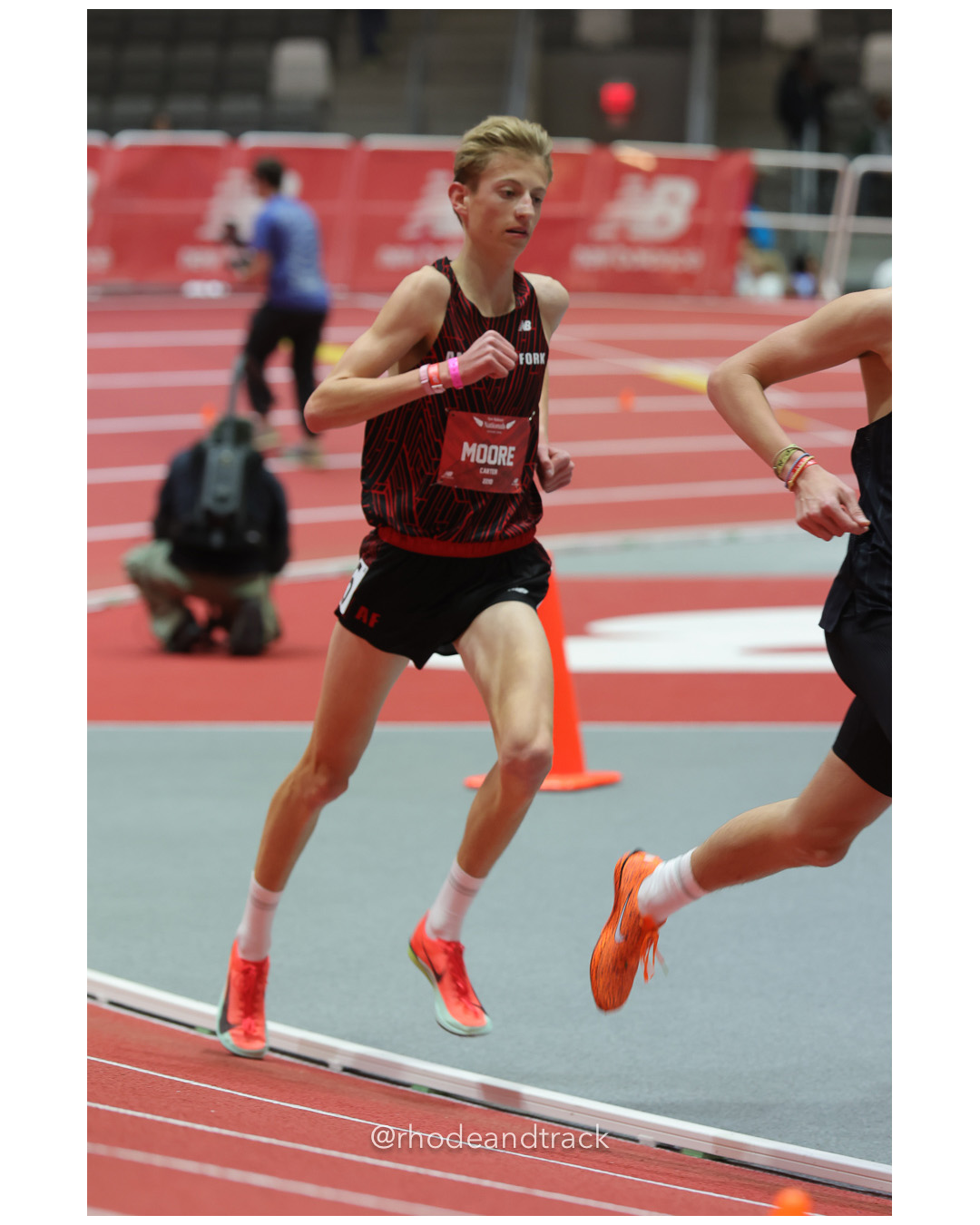 Carter Moore, American Fork XC Club, Boys 5000m, New Balance Indoor Nationals - the TRACK at New Balance - Boston MA File: ./dir-Boys-5000m/250313-NBIN-2025-Thursday-919-296A4119.jpg Carter Moore, American Fork XC Club, Boys 5000m, New Balance Indoor Nationals - the TRACK at New Balance - Boston MA – New Balance Indoor N…