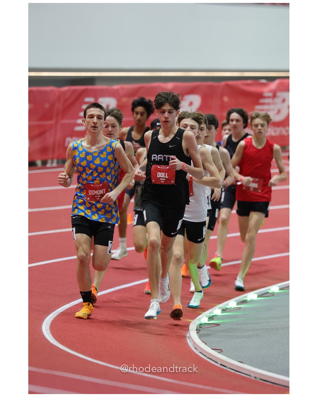 Brayden Domont, Bourbonnais-IL, Boys MS Mile, Hudson Doll, Ann Arbor Track, Boys MS Mile, New Balance Indoor Nationals - the TRACK at New Balance - Boston MA File: ./dir-Boys-MS-Mile/250313-NBIN-2025-Thursday-147-296A0813.jpg Brayden Domont, Bourbonnais-IL, Boys MS Mile, Hudson Doll, Ann Arbor Track, Boys MS Mile, New Balance Indoor Nationals - the TRACK at New B…