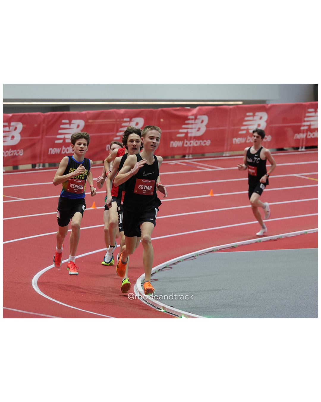 William Wermus, Delaware Elite Track Club, Boys MS Mile, Gavin Soviar, Fray Town TC, Boys MS Mile, New Balance Indoor Nationals - the TRACK at New Balance - Boston MA File: ./dir-Boys-MS-Mile/250313-NBIN-2025-Thursday-157-296A1011.jpg William Wermus, Delaware Elite Track Club, Boys MS Mile, Gavin Soviar, Fray Town TC, Boys MS Mile, New Balance Indoor Nationals - the TRACK…