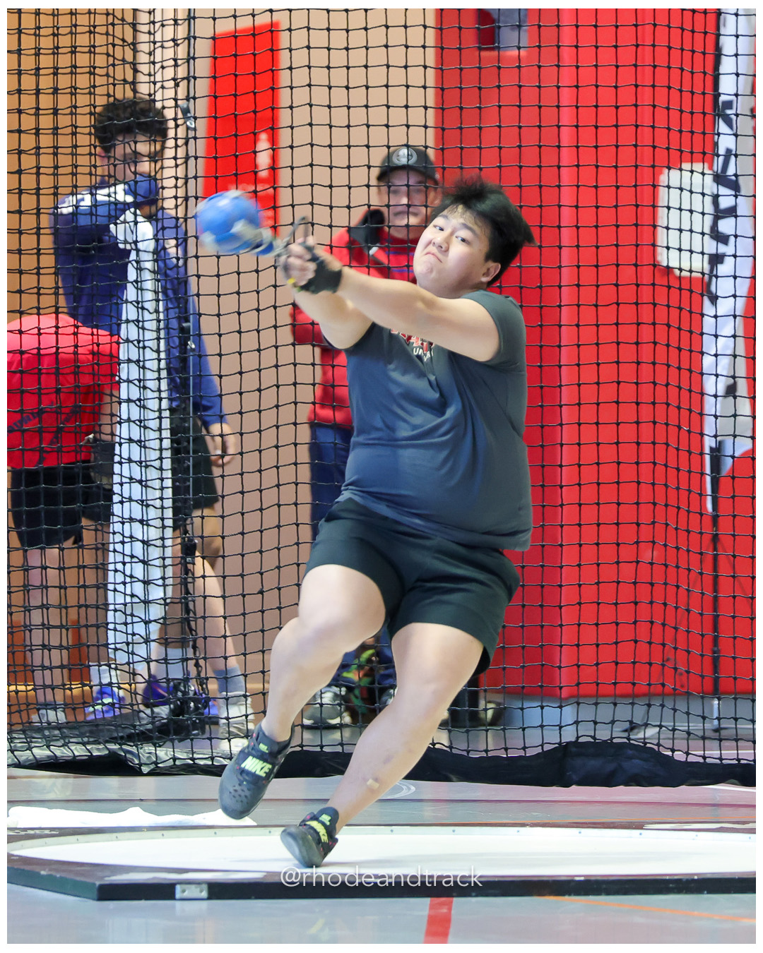 Daniel Ye, Chappaqua-NY, Boys Weight Throw, New Balance Indoor Nationals - the TRACK at New Balance - Boston MA File: ./dir-1-Boys-Weight-Throw/250315-NBIN-2025-Saturday-77-296A1698.jpg Daniel Ye, Chappaqua-NY, Boys Weight Throw, New Balance Indoor Nationals - the TRACK at New Balance - Boston MA – New Balance Indoor Nation…