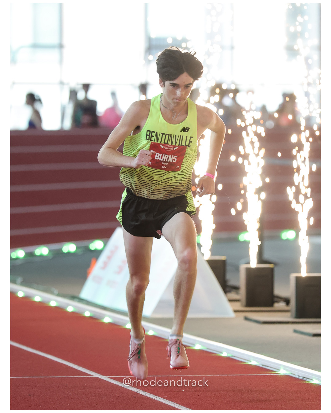 Brian Burns, Bentonville XC, Boys Mile, New Balance Indoor Nationals - the TRACK at New Balance - Boston MA File: ./dir-1-Boys-Mile/250316-NBIN-2025-Sunday-158-296A2880.jpg Brian Burns, Bentonville XC, Boys Mile, New Balance Indoor Nationals - the TRACK at New Balance - Boston MA – New Balance Indoor Nationals…