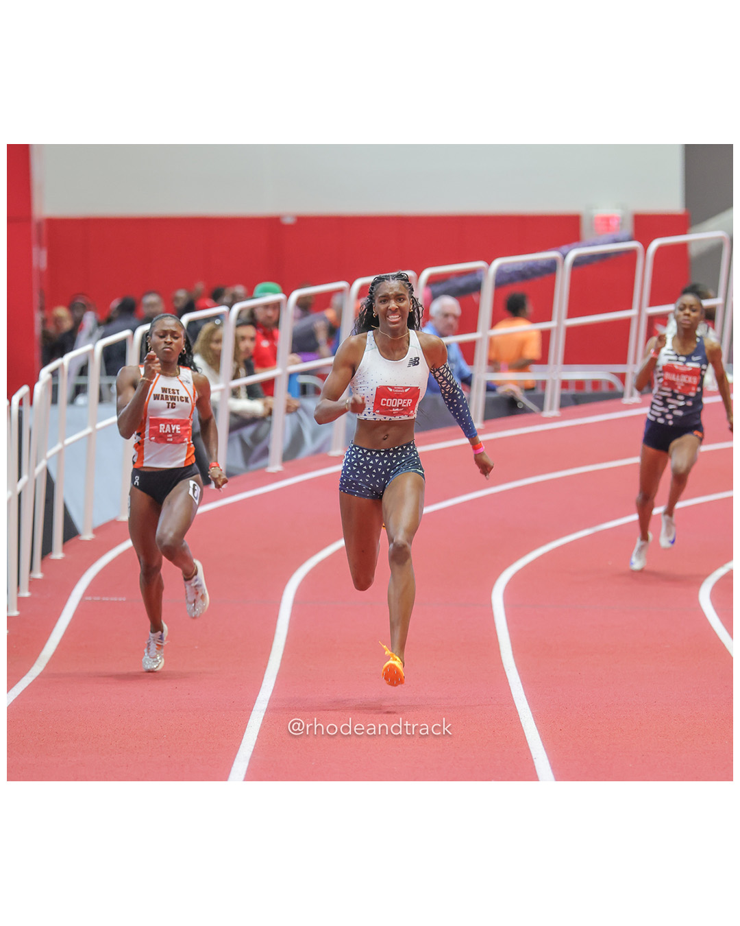 Lisa Raye, West Warwick, 200m, Elise Cooper, McDonogh, Girls 200m, New Balance Indoor Nationals - the TRACK at New Balance - Boston MA File: ./dir-200m/250316-NBIN-2025-Sunday-403-296A9302.jpg Lisa Raye, West Warwick, 200m, Elise Cooper, McDonogh, Girls 200m, New Balance Indoor Nationals - the TRACK at New Balance - Boston MA – Ne…