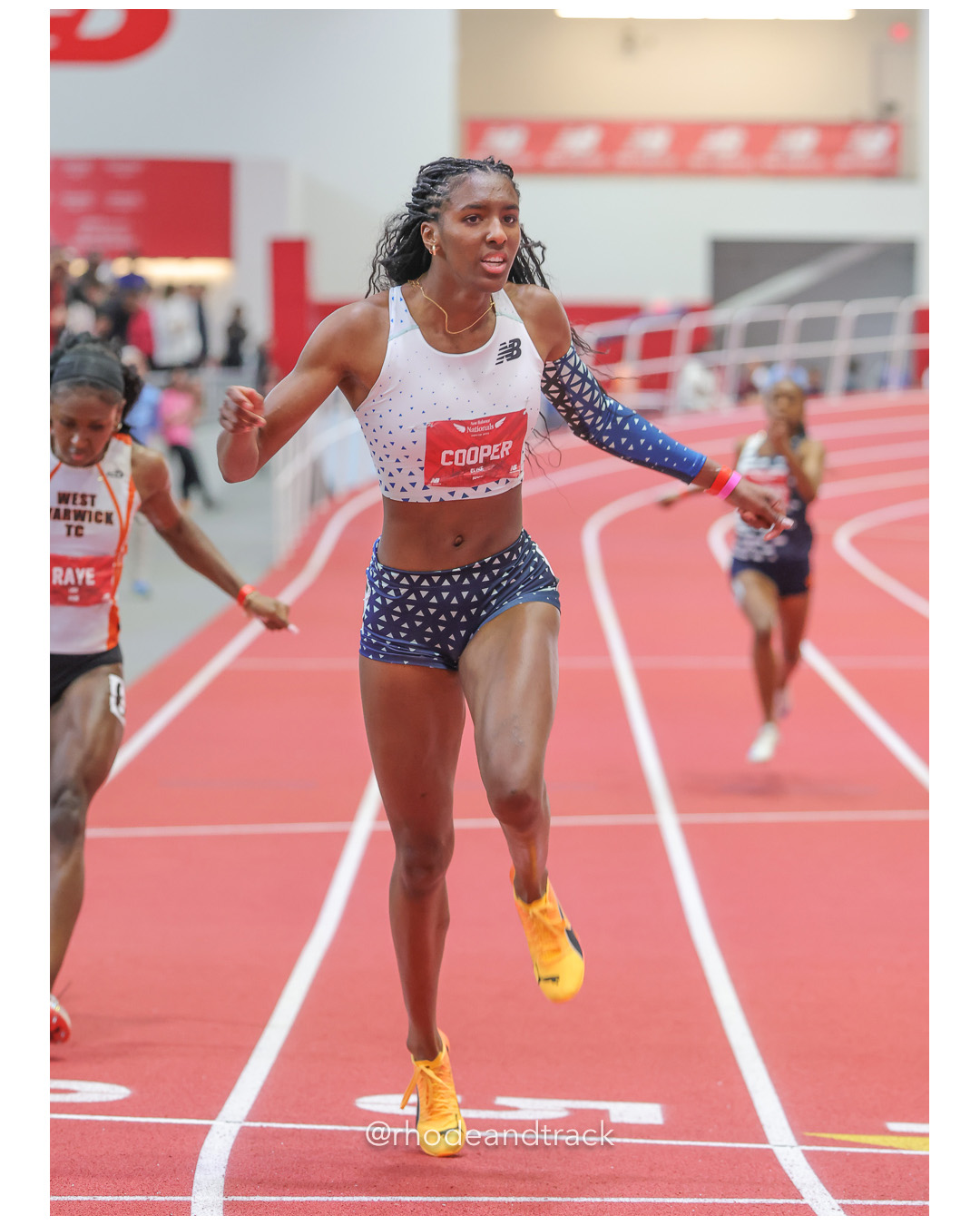 Elise Cooper, McDonogh, Girls 200m, New Balance Indoor Nationals - the TRACK at New Balance - Boston MA File: ./dir-200m/250316-NBIN-2025-Sunday-407-296A9396.jpg Elise Cooper, McDonogh, Girls 200m, New Balance Indoor Nationals - the TRACK at New Balance - Boston MA – New Balance Indoor Nationals – Ma…