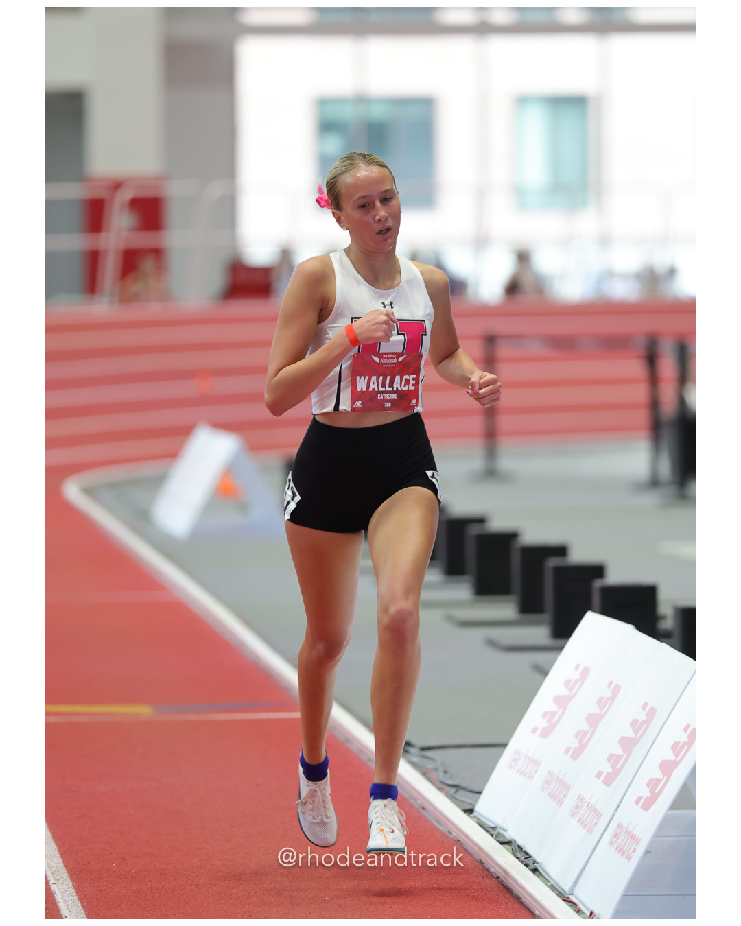 Catherine Wallace, Hoover Elite, Girls Mile, New Balance Indoor Nationals - the TRACK at New Balance - Boston MA – New Balance Indoor Natio…