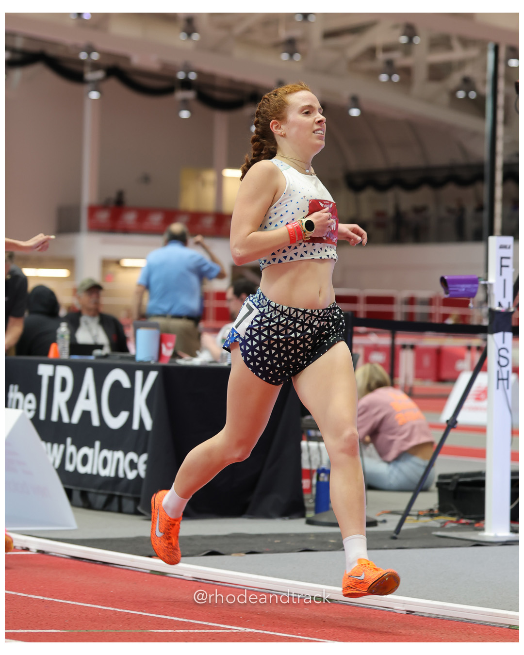 Caroline Barton, Asheville -NC, Girls Mile, New Balance Indoor Nationals - the TRACK at New Balance - Boston MA File: ./dir-Girls-Mile/250316-NBIN-2025-Sunday-300-296A5792.jpg Caroline Barton, Asheville -NC, Girls Mile, New Balance Indoor Nationals - the TRACK at New Balance - Boston MA – New Balance Indoor Nation…