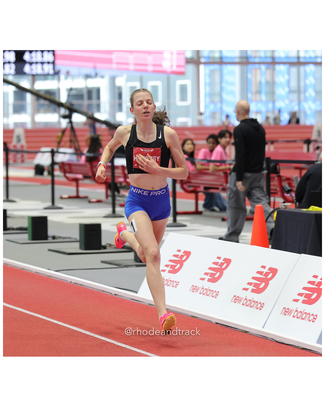 Abigail Hennessy, Westford TC, Girls Mile, New Balance Indoor Nationals - the TRACK at New Balance - Boston MA File: ./dir-Girls-Mile/250316-NBIN-2025-Sunday-326-296A6564.jpg Abigail Hennessy, Westford TC, Girls Mile, New Balance Indoor Nationals - the TRACK at New Balance - Boston MA – New Balance Indoor Nationa…