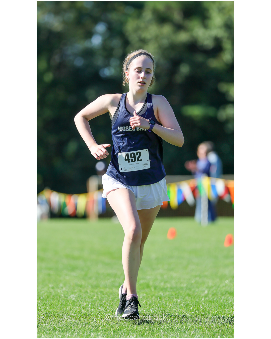 Penelope Shapiro - Moses Brown School - 24:25.06 - 2025 Injury Fund Carnival XC Cross Country Race - Deerfield Park, Smithfield RI - August 30 2025 File: ./dir-1-Girls-Caswell-Race/250830-2025-ritca-injury-fund-xc-cross-country-deerfield-park-smithfield-rhode-island-63-296A6944.jpg Penelope Shapiro - Moses Brown School - 24:25.06 - 2025 Injury Fund Carnival XC Cross Country Race - Deerfield Park, Smithfield RI - August…