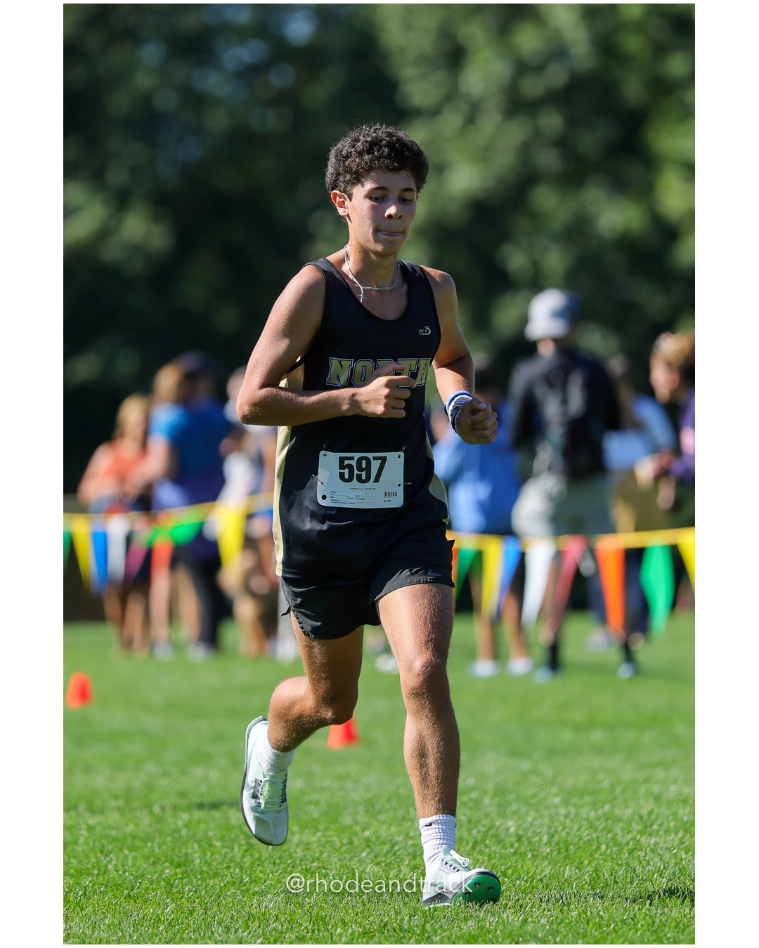 Michael Confessore - North Kingstown High School - 20:04.27 - 2025 Injury Fund Carnival XC Cross Country Race - Deerfield Park, Smithfield RI - August 30 2025 File: ./dir-2-Boys-Danny-Brennan-Race/250830-2025-ritca-injury-fund-xc-cross-country-deerfield-park-smithfield-rhode-island-179-296A1022.jpg Michael Confessore - North Kingstown High School - 20:04.27 - 2025 Injury Fund Carnival XC Cross Country Race - Deerfield Park, Smithfield…
