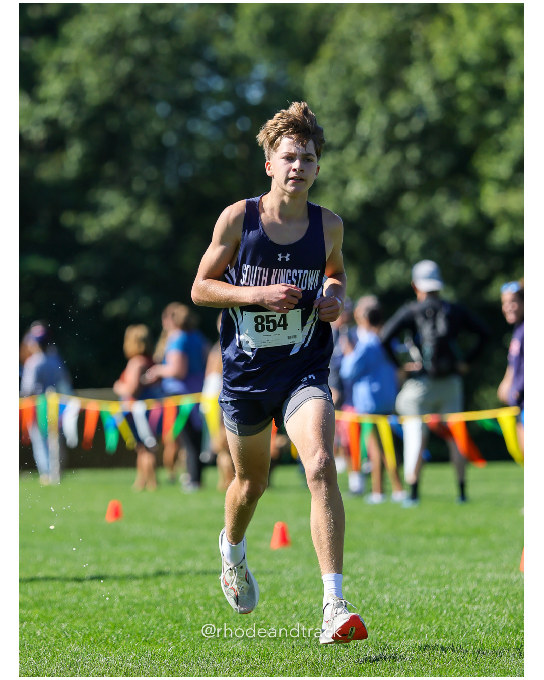 Luke Richmond - South Kingstown High School - 20:07.19 - 2025 Injury Fund Carnival XC Cross Country Race - Deerfield Park, Smithfield RI - August 30 2025 File: ./dir-2-Boys-Danny-Brennan-Race/250830-2025-ritca-injury-fund-xc-cross-country-deerfield-park-smithfield-rhode-island-181-296A1079.jpg Luke Richmond - South Kingstown High School - 20:07.19 - 2025 Injury Fund Carnival XC Cross Country Race - Deerfield Park, Smithfield RI -…