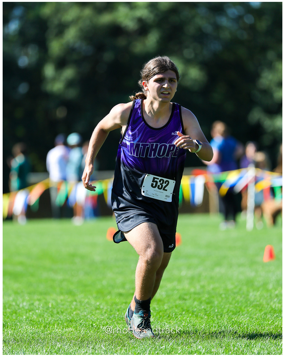 William Southworth - Mt Hope High School - 22:10.54 - 2025 Injury Fund Carnival XC Cross Country Race - Deerfield Park, Smithfield RI - August 30 2025 File: ./dir-2-Boys-Danny-Brennan-Race/250830-2025-ritca-injury-fund-xc-cross-country-deerfield-park-smithfield-rhode-island-209-296A1555.jpg William Southworth - Mt Hope High School - 22:10.54 - 2025 Injury Fund Carnival XC Cross Country Race - Deerfield Park, Smithfield RI - Aug…