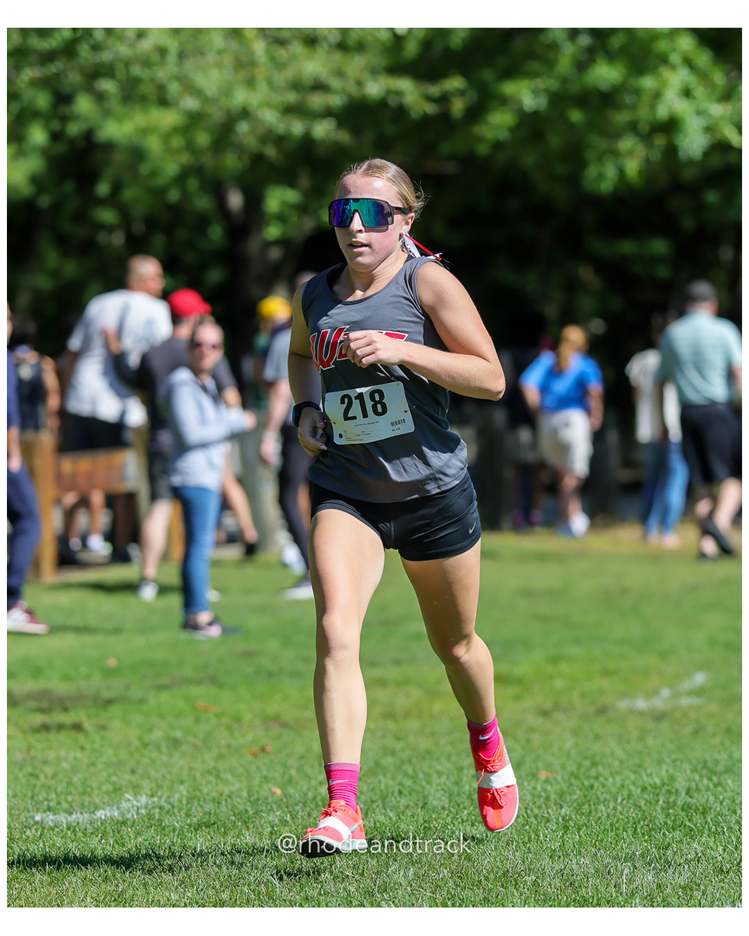 Kristen Fountaine - Cranston West HS - 19:08.79 - 2025 Injury Fund Carnival XC Cross Country Race - Deerfield Park, Smithfield RI - August 30 2025 File: ./dir-3-Girls-Roger-Roy-Race/250830-2025-ritca-injury-fund-xc-cross-country-deerfield-park-smithfield-rhode-island-265-296A2876.jpg Kristen Fountaine - Cranston West HS - 19:08.79 - 2025 Injury Fund Carnival XC Cross Country Race - Deerfield Park, Smithfield RI - August…