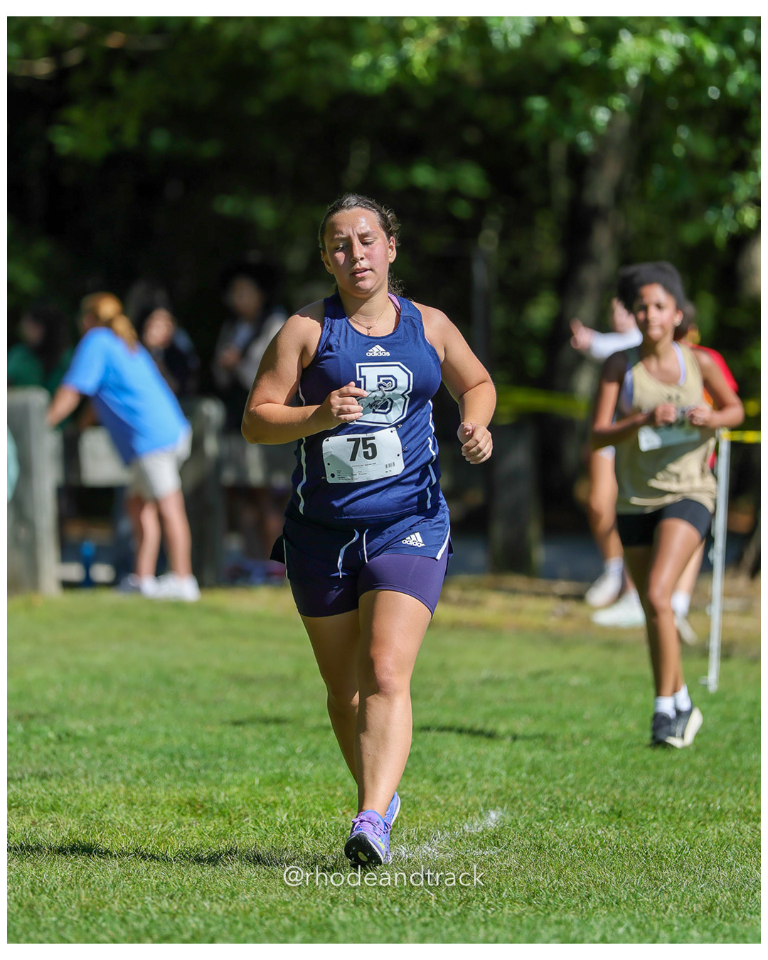 Julia Alger - Burrillville High School - 35:28.73 - 2025 Injury Fund Carnival XC Cross Country Race - Deerfield Park, Smithfield RI - August 30 2025 File: ./dir-3-Girls-Roger-Roy-Race/250830-2025-ritca-injury-fund-xc-cross-country-deerfield-park-smithfield-rhode-island-285-296A4146.jpg Julia Alger - Burrillville High School - 35:28.73 - 2025 Injury Fund Carnival XC Cross Country Race - Deerfield Park, Smithfield RI - Augus…