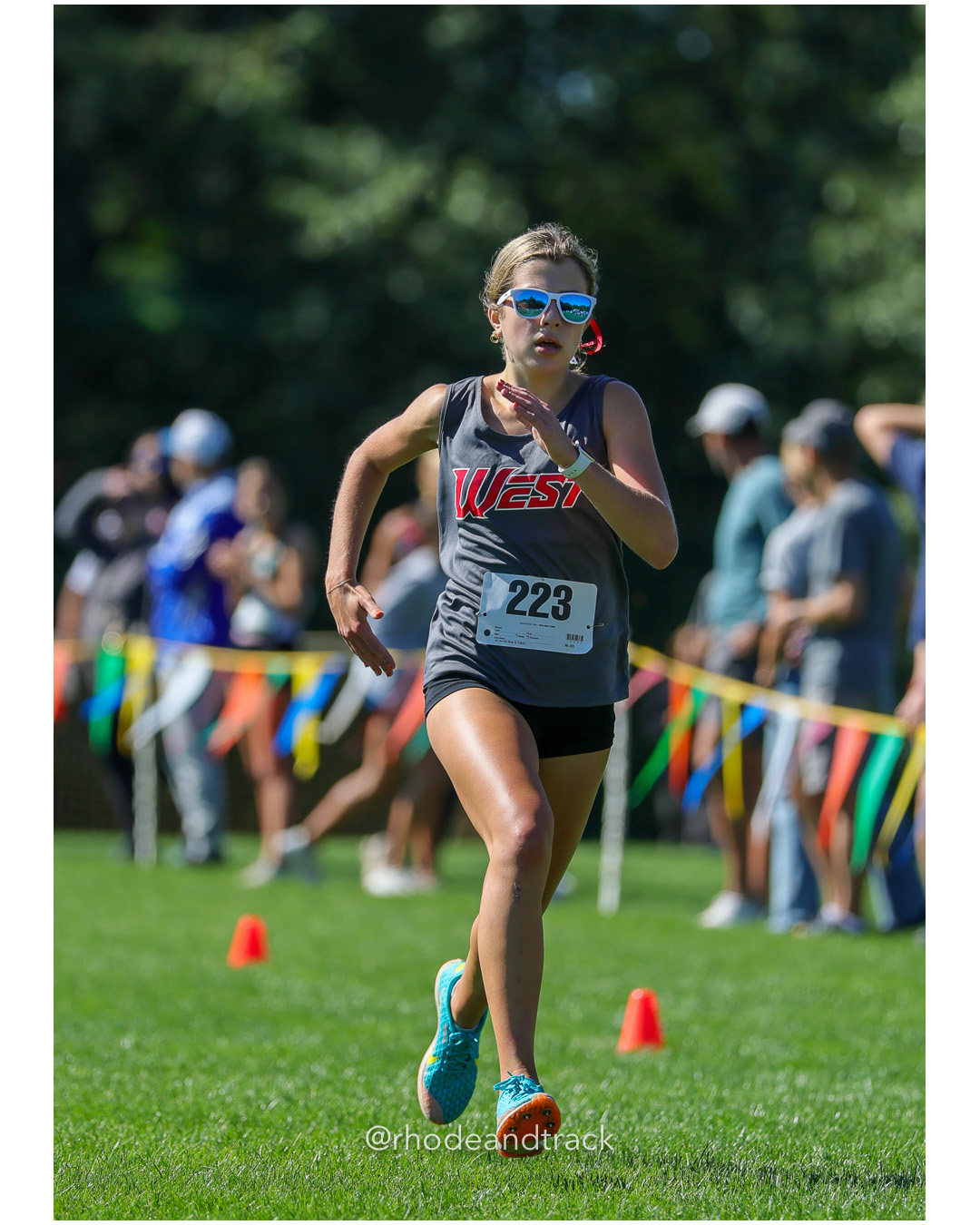 Isla Tucciarone - Cranston West HS - 21:59.85 - 2025 Injury Fund Carnival XC Cross Country Race - Deerfield Park, Smithfield RI - August 30 2025 File: ./dir-3-Girls-Roger-Roy-Race/250830-2025-ritca-injury-fund-xc-cross-country-deerfield-park-smithfield-rhode-island-319-296A4972.jpg Isla Tucciarone - Cranston West HS - 21:59.85 - 2025 Injury Fund Carnival XC Cross Country Race - Deerfield Park, Smithfield RI - August 30…