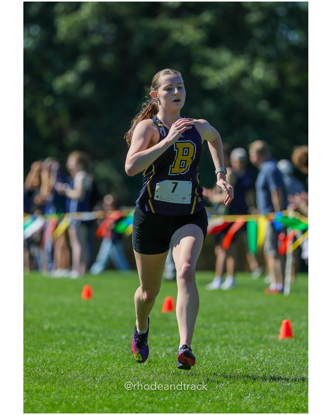 Sophie Halloran - Barrington High School - 24:32.94 - 2025 Injury Fund Carnival XC Cross Country Race - Deerfield Park, Smithfield RI - August 30 2025 File: ./dir-3-Girls-Roger-Roy-Race/250830-2025-ritca-injury-fund-xc-cross-country-deerfield-park-smithfield-rhode-island-333-296A5295.jpg Sophie Halloran - Barrington High School - 24:32.94 - 2025 Injury Fund Carnival XC Cross Country Race - Deerfield Park, Smithfield RI - Aug…