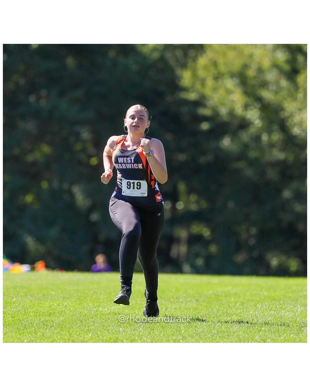 Madison Kinne - West Warwick High School - 34:13.03 - 2025 Injury Fund Carnival XC Cross Country Race - Deerfield Park, Smithfield RI - August 30 2025 File: ./dir-3-Girls-Roger-Roy-Race/250830-2025-ritca-injury-fund-xc-cross-country-deerfield-park-smithfield-rhode-island-372-296A6277.jpg Madison Kinne - West Warwick High School - 34:13.03 - 2025 Injury Fund Carnival XC Cross Country Race - Deerfield Park, Smithfield RI - Aug…