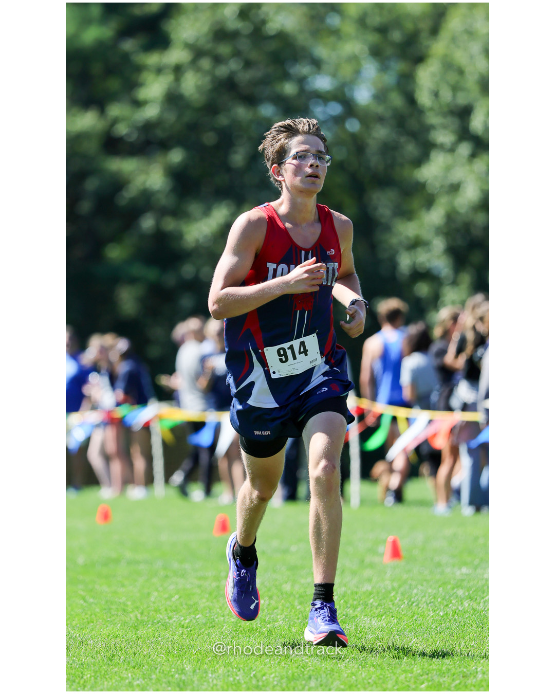 Logan Legault - Toll Gate High School - 19:47.11 - 2025 Injury Fund Carnival XC Cross Country Race - Deerfield Park, Smithfield RI - August 30 2025 File: ./dir-4-Boys-Nessa-Malloy-Race/250830-2025-ritca-injury-fund-xc-cross-country-deerfield-park-smithfield-rhode-island-485-296A9052.jpg Logan Legault - Toll Gate High School - 19:47.11 - 2025 Injury Fund Carnival XC Cross Country Race - Deerfield Park, Smithfield RI - August…