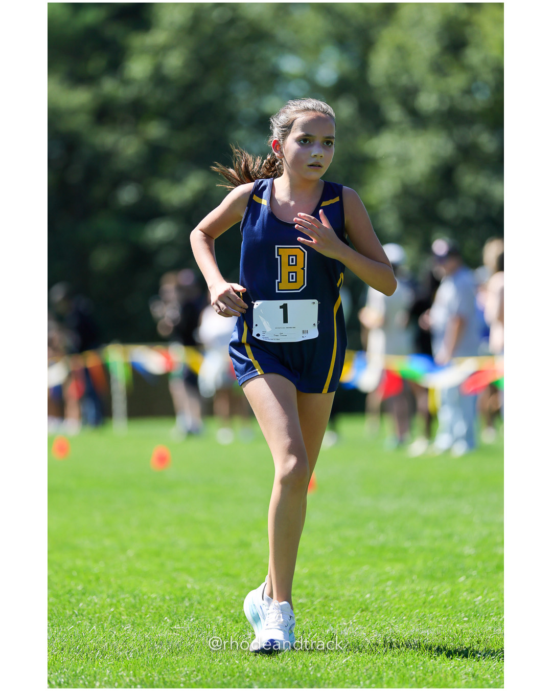 Macy Alexander - Barrington High School - 20:54.51 - 2025 Injury Fund Carnival XC Cross Country Race - Deerfield Park, Smithfield RI - Augu…