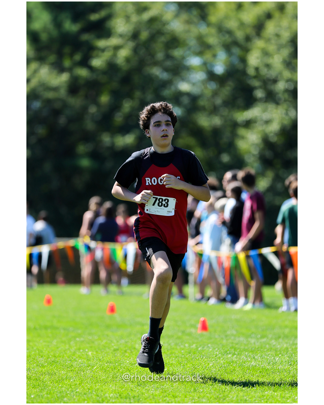 Cj Gray - Rogers - 15:59.93 - 2025 Injury Fund Carnival XC Cross Country Race - Deerfield Park, Smithfield RI - August 30 2025 – RI Cross C…