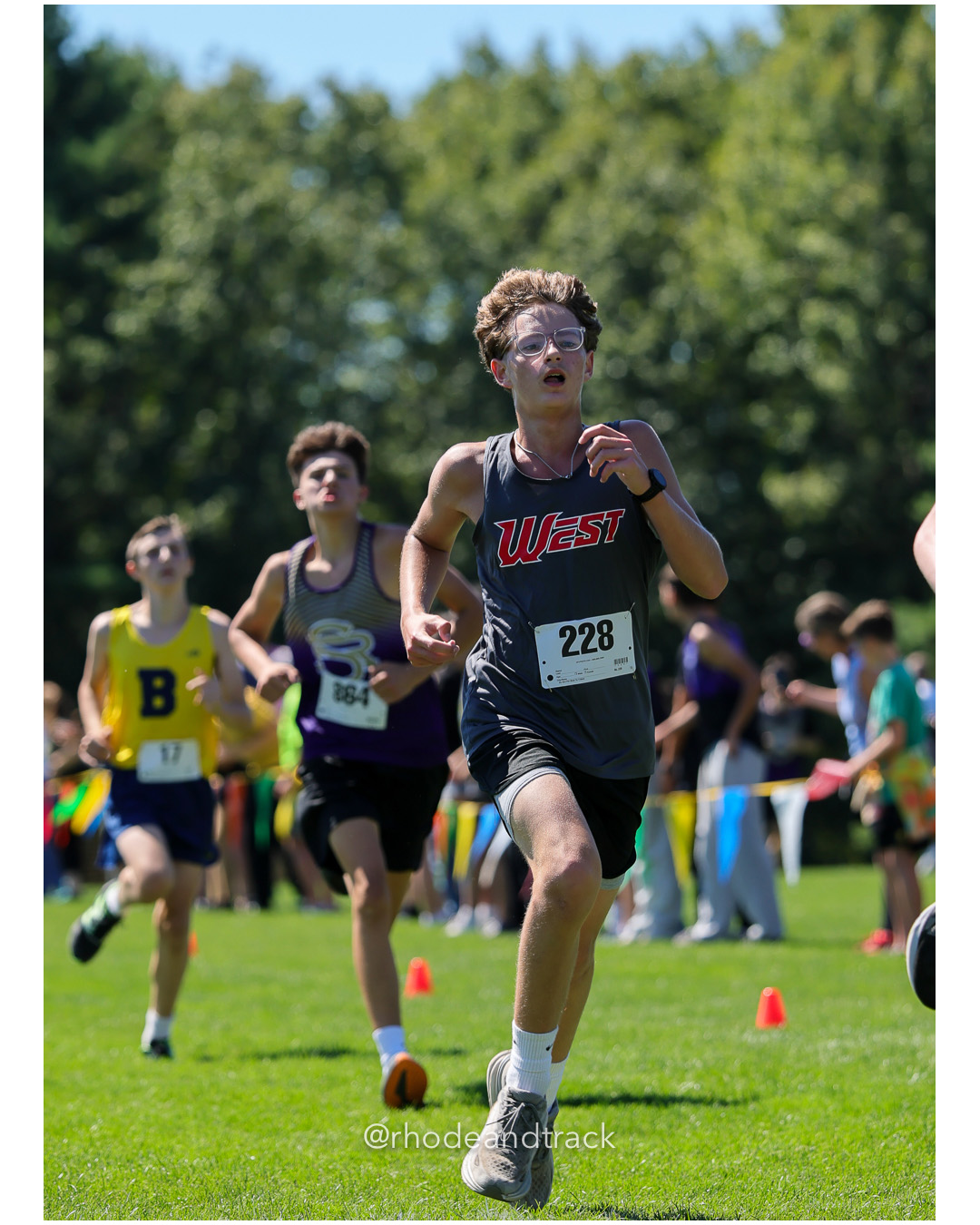 Devon Derry - Cranston West HS - 17:46.20 - 2025 Injury Fund Carnival XC Cross Country Race - Deerfield Park, Smithfield RI - August 30 2025 File: ./dir-6-Boys-Freshman-Ray-Dwyer-Race/250830-2025-ritca-injury-fund-xc-cross-country-deerfield-park-smithfield-rhode-island-671-296A3247.jpg Devon Derry - Cranston West HS - 17:46.20 - 2025 Injury Fund Carnival XC Cross Country Race - Deerfield Park, Smithfield RI - August 30 202…