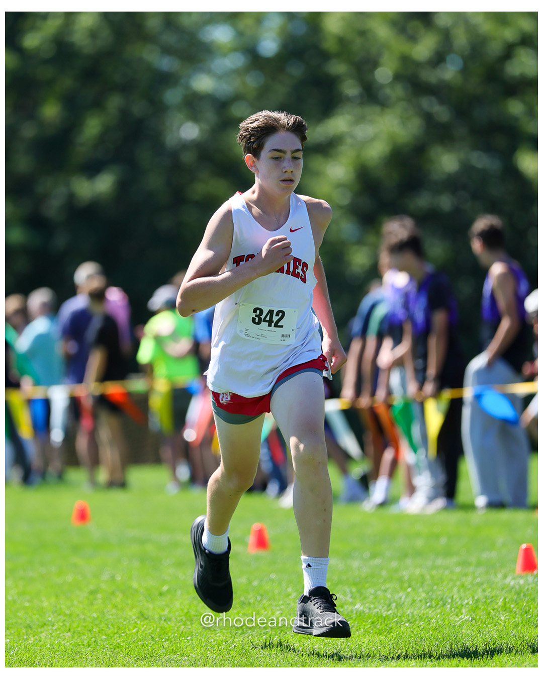 Nicholas Dimonte - East Providence High School - 18:41.29 - 2025 Injury Fund Carnival XC Cross Country Race - Deerfield Park, Smithfield RI - August 30 2025 File: ./dir-6-Boys-Freshman-Ray-Dwyer-Race/250830-2025-ritca-injury-fund-xc-cross-country-deerfield-park-smithfield-rhode-island-690-296A3668.jpg Nicholas Dimonte - East Providence High School - 18:41.29 - 2025 Injury Fund Carnival XC Cross Country Race - Deerfield Park, Smithfield RI…