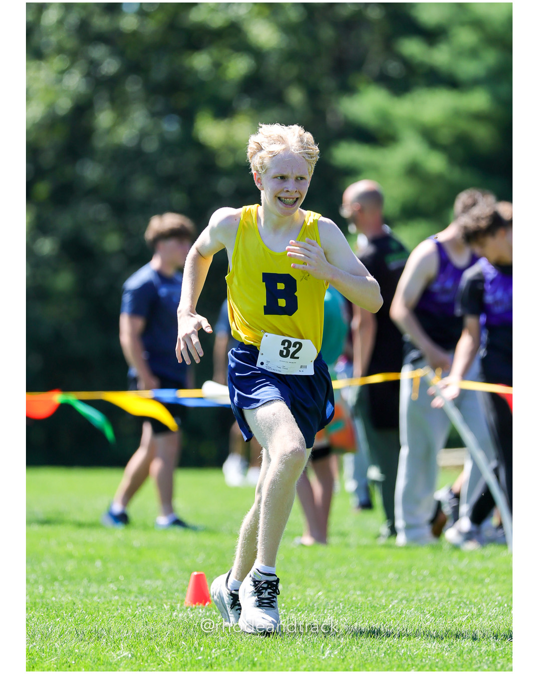 Gabriel Levesque - Barrington High School - 19:56.90 - 2025 Injury Fund Carnival XC Cross Country Race - Deerfield Park, Smithfield RI - Au…