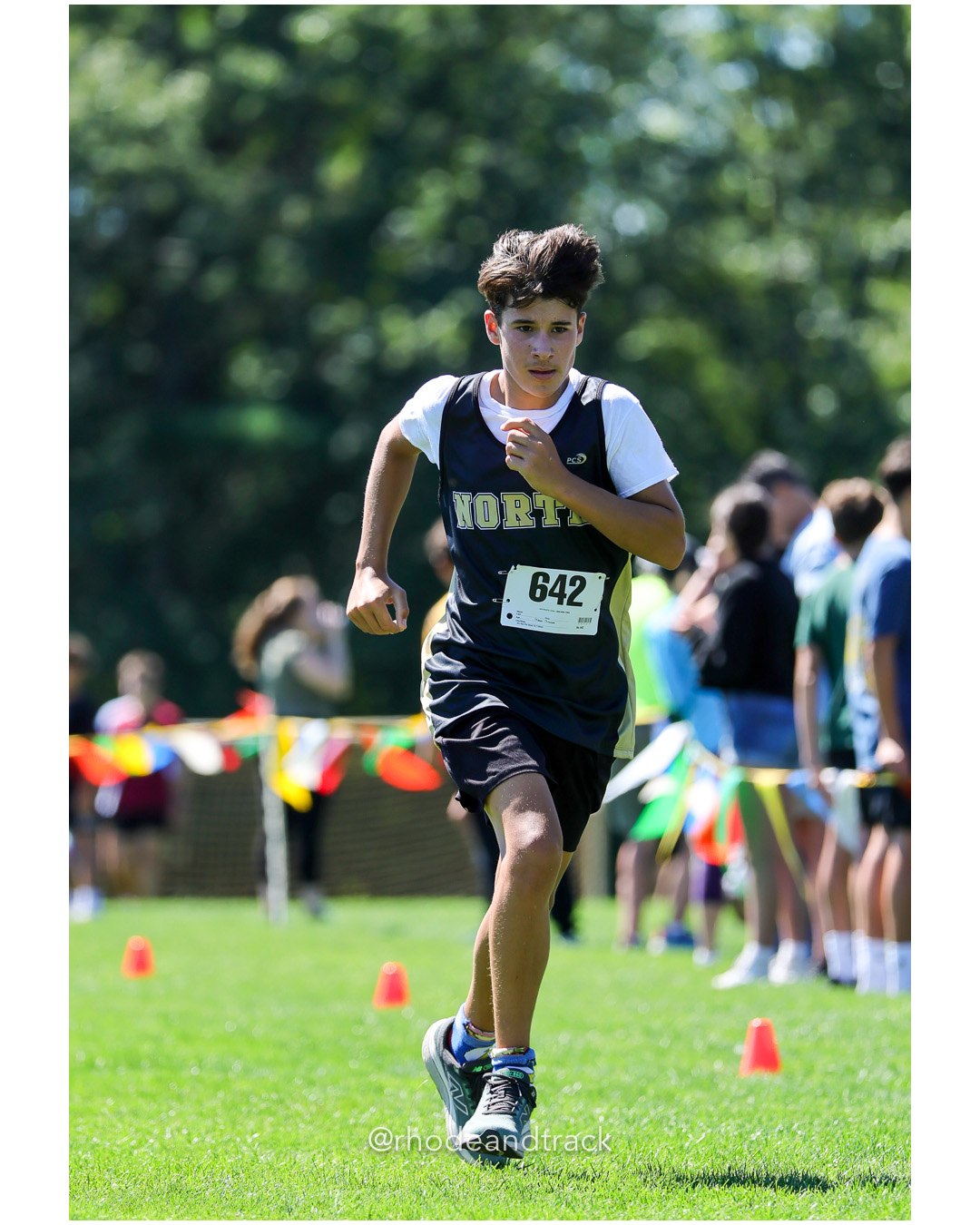Justin Tracy - North Kingstown High School - 20:04.87 - 2025 Injury Fund Carnival XC Cross Country Race - Deerfield Park, Smithfield RI - A…