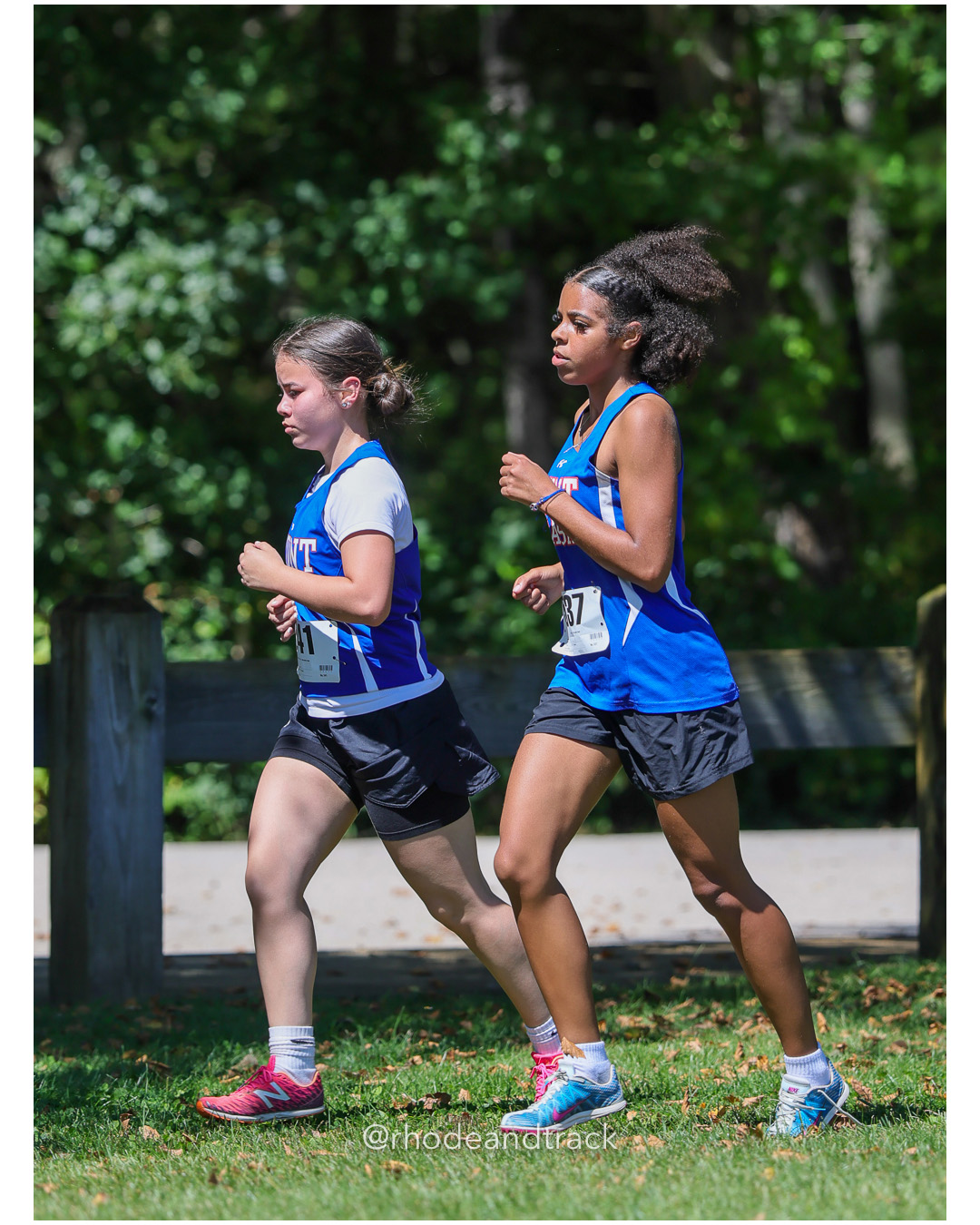 Emily De La Vega - Mount Pleasant High School - 31:47.26 - Kiara Alves - Mount Pleasant High School - 31:15.69 - 2025 Injury Fund Carnival XC Cross Country Race - Deerfield Park, Smithfield RI - August 30 2025 File: ./dir-7-Girls-Jane-Hindley-Race/250830-2025-ritca-injury-fund-xc-cross-country-deerfield-park-smithfield-rhode-island-829-296A6611.jpg Emily De La Vega - Mount Pleasant High School - 31:47.26 - Kiara Alves - Mount Pleasant High School - 31:15.69 - 2025 Injury Fund Carnival…