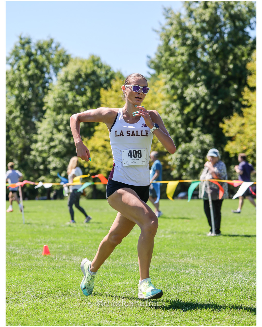 Alyssa Parenteau - La Salle Academy - 19:16.11 - 2025 Injury Fund Carnival XC Cross Country Race - Deerfield Park, Smithfield RI - August 30 2025 File: ./dir-7-Girls-Jane-Hindley-Race/250830-2025-ritca-injury-fund-xc-cross-country-deerfield-park-smithfield-rhode-island-833-296A6772.jpg Alyssa Parenteau - La Salle Academy - 19:16.11 - 2025 Injury Fund Carnival XC Cross Country Race - Deerfield Park, Smithfield RI - August 3…