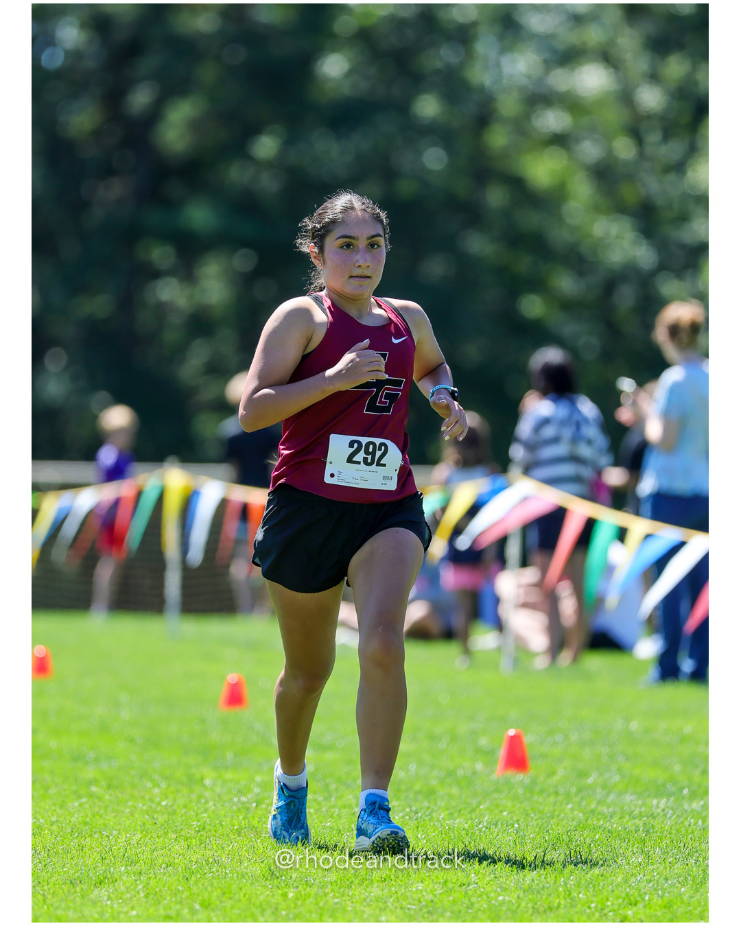 Isabella Gomez-rodriguez - East Greenwich High School - 23:54.89 - 2025 Injury Fund Carnival XC Cross Country Race - Deerfield Park, Smithfield RI - August 30 2025 File: ./dir-7-Girls-Jane-Hindley-Race/250830-2025-ritca-injury-fund-xc-cross-country-deerfield-park-smithfield-rhode-island-871-296A7899.jpg Isabella Gomez-rodriguez - East Greenwich High School - 23:54.89 - 2025 Injury Fund Carnival XC Cross Country Race - Deerfield Park, Smithf…