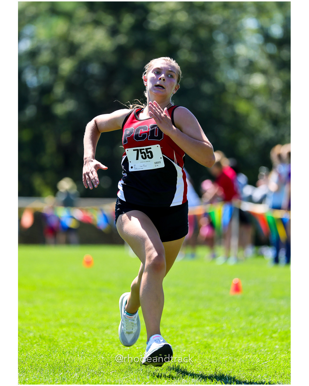 Imogen Miller - Providence Country Day - 24:37.58 - 2025 Injury Fund Carnival XC Cross Country Race - Deerfield Park, Smithfield RI - August 30 2025 File: ./dir-7-Girls-Jane-Hindley-Race/250830-2025-ritca-injury-fund-xc-cross-country-deerfield-park-smithfield-rhode-island-876-296A8023.jpg Imogen Miller - Providence Country Day - 24:37.58 - 2025 Injury Fund Carnival XC Cross Country Race - Deerfield Park, Smithfield RI - Augus…
