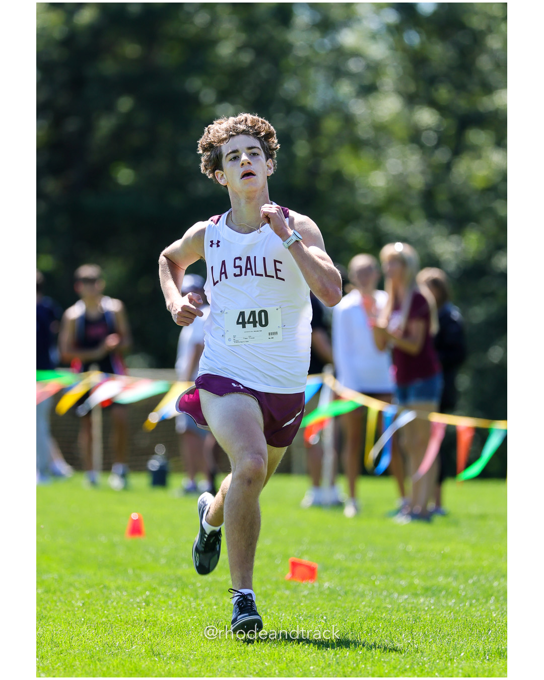 Eamon O'brien - La Salle Academy - 16:37.83 - 2025 Injury Fund Carnival XC Cross Country Race - Deerfield Park, Smithfield RI - August 30 2025 File: ./dir-8-Boys-Mark-Skinkle-Race/250830-2025-ritca-injury-fund-xc-cross-country-deerfield-park-smithfield-rhode-island-1031-296A1278.jpg Eamon O'brien - La Salle Academy - 16:37.83 - 2025 Injury Fund Carnival XC Cross Country Race - Deerfield Park, Smithfield RI - August 30 2…