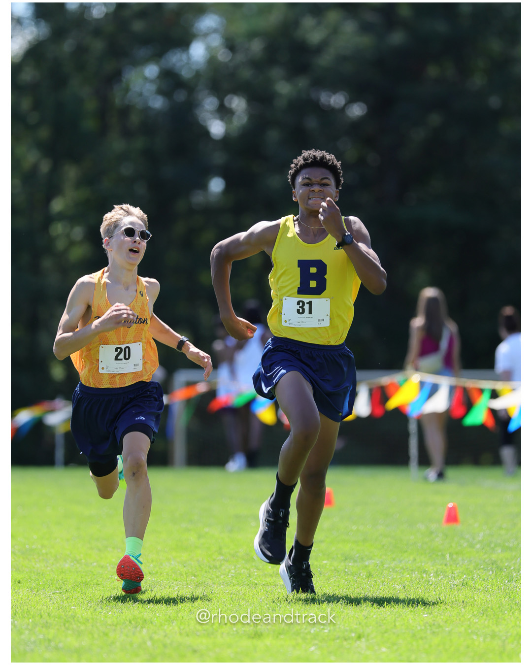 Noah Chapman - Barrington High School - 21:14.94 - Julien Leblanc - Barrington High School - 21:14.28 - 2025 Injury Fund Carnival XC Cross Country Race - Deerfield Park, Smithfield RI - August 30 2025 File: ./dir-8-Boys-Mark-Skinkle-Race/250830-2025-ritca-injury-fund-xc-cross-country-deerfield-park-smithfield-rhode-island-1084-296A2631.jpg Noah Chapman - Barrington High School - 21:14.94 - Julien Leblanc - Barrington High School - 21:14.28 - 2025 Injury Fund Carnival XC Cross…