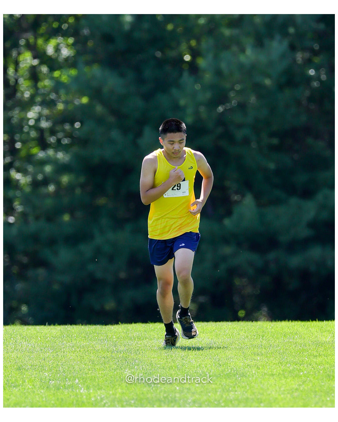 Quentin Jiang - Barrington High School - 27:48.15 - 2025 Injury Fund Carnival XC Cross Country Race - Deerfield Park, Smithfield RI - August 30 2025 File: ./dir-8-Boys-Mark-Skinkle-Race/250830-2025-ritca-injury-fund-xc-cross-country-deerfield-park-smithfield-rhode-island-1122-296A3437.jpg Quentin Jiang - Barrington High School - 27:48.15 - 2025 Injury Fund Carnival XC Cross Country Race - Deerfield Park, Smithfield RI - Augus…