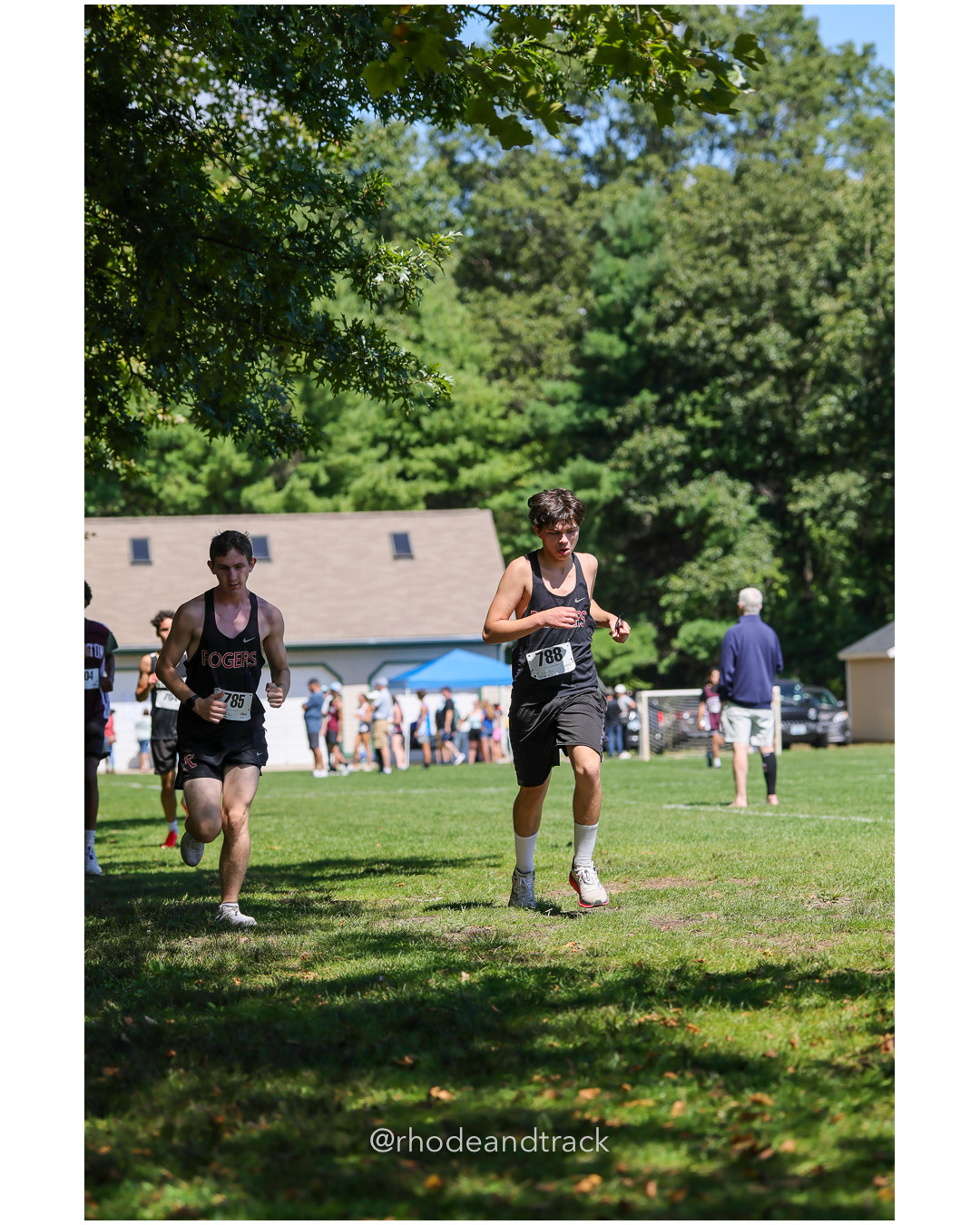 Ethan Hoag - Rogers - 21:51.38 - Isaiah Sherman - Rogers - 22:46.84 - 2025 Injury Fund Carnival XC Cross Country Race - Deerfield Park, Smithfield RI - August 30 2025 File: ./dir-8-Boys-Mark-Skinkle-Race/250830-2025-ritca-injury-fund-xc-cross-country-deerfield-park-smithfield-rhode-island-995-296A0296.jpg Ethan Hoag - Rogers - 21:51.38 - Isaiah Sherman - Rogers - 22:46.84 - 2025 Injury Fund Carnival XC Cross Country Race - Deerfield Park, Smi…