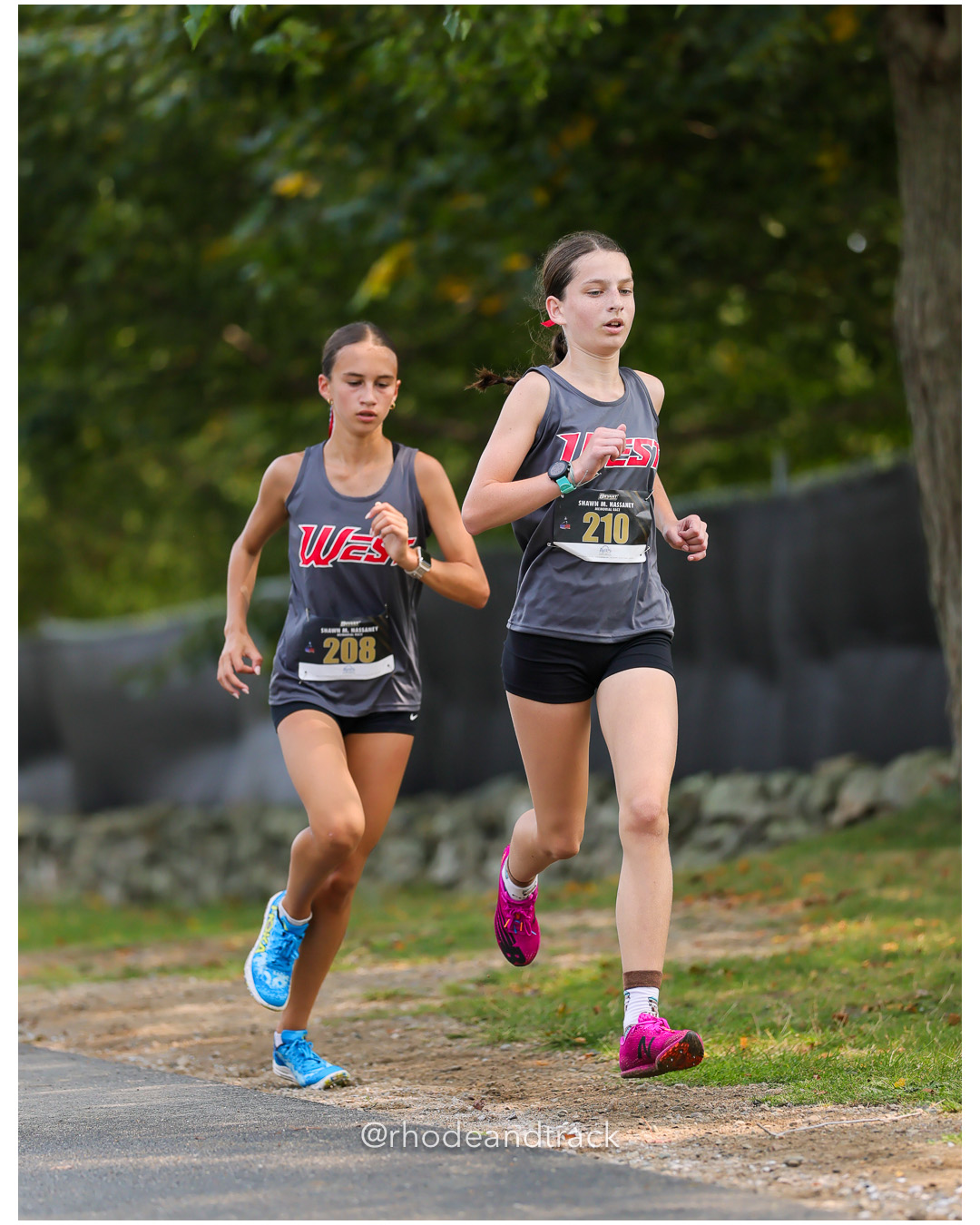 2025 Shawn Nassaney Memorial Invitational - Bryant University - September 6 2025 File: ./dir-4-HS-Girls/250906-xc-2025-shawn-nassaney-invitational-bryant-university-349-296A8709.jpg 2025 Shawn Nassaney Memorial Invitational - Bryant University - September 6 2025 – RI Cross Country 2025 Shawn Nasseney Invitational – Sep…