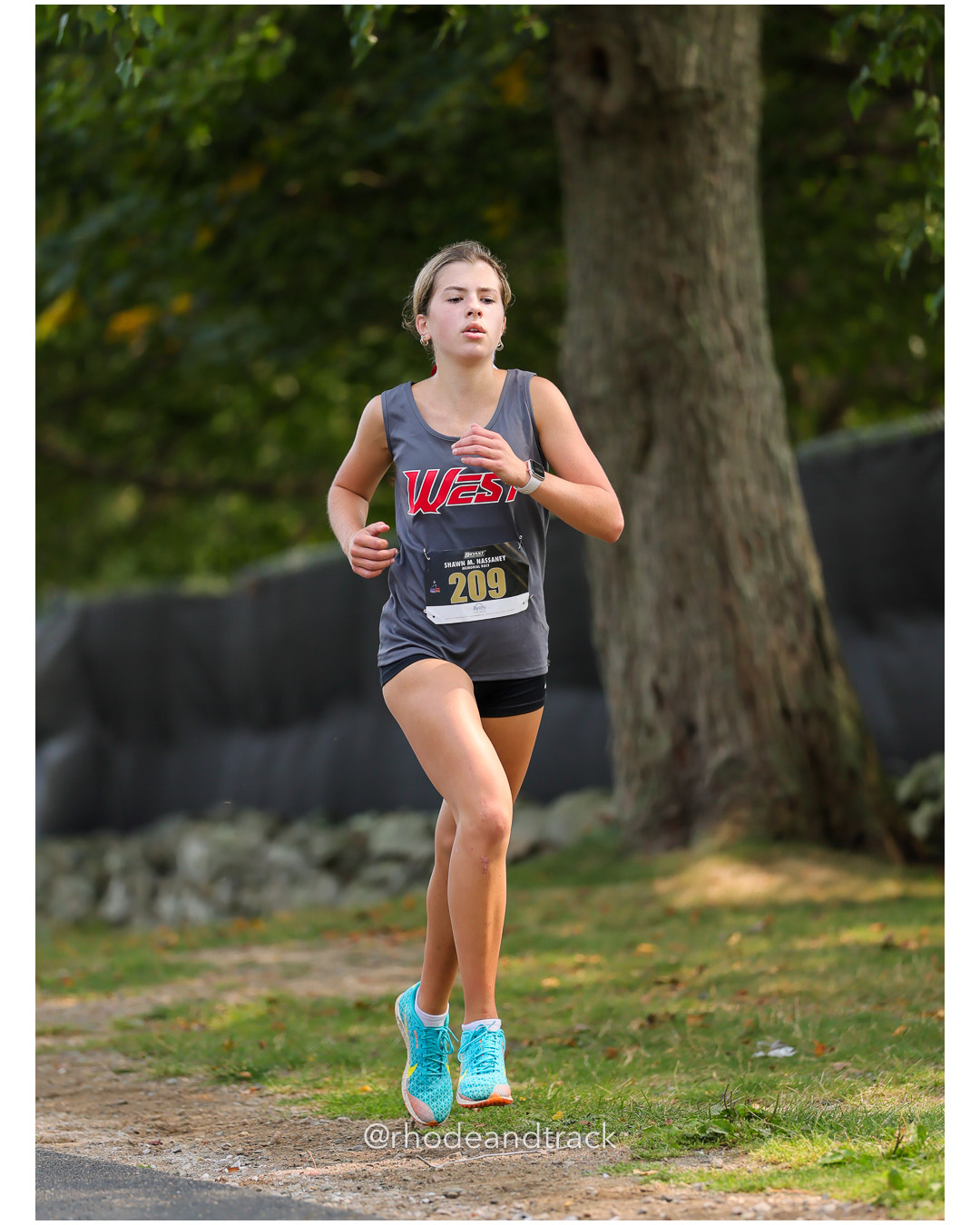 2025 Shawn Nassaney Memorial Invitational - Bryant University - September 6 2025 File: ./dir-4-HS-Girls/250906-xc-2025-shawn-nassaney-invitational-bryant-university-350-296A8733.jpg 2025 Shawn Nassaney Memorial Invitational - Bryant University - September 6 2025 – RI Cross Country 2025 Shawn Nasseney Invitational – Sep…