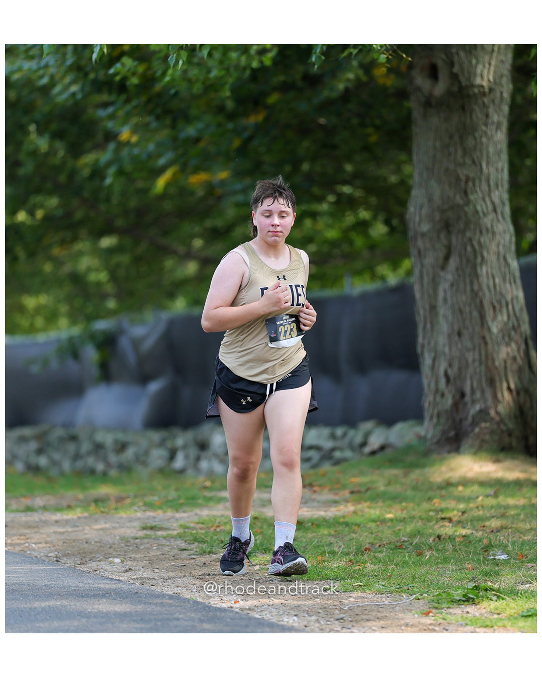 2025 Shawn Nassaney Memorial Invitational - Bryant University - September 6 2025 File: ./dir-4-HS-Girls/250906-xc-2025-shawn-nassaney-invitational-bryant-university-368-296A9189.jpg 2025 Shawn Nassaney Memorial Invitational - Bryant University - September 6 2025 – RI Cross Country 2025 Shawn Nasseney Invitational – Sep…