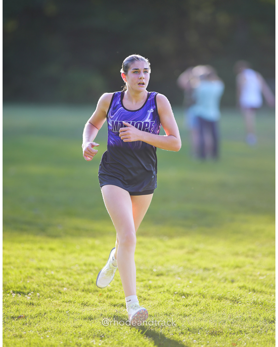 2025 RI High School Cross Country - Dual Meet 2 - La Salle, Providence Country Day School, Pawtucket - Slater Park, Pawtucket, RI - September 22 2025 File: ./250922-xc-dual-meet-slater-park-lsa-mt-hope-pcd-187-296A4582.jpg 2025 RI High School Cross Country - Dual Meet 2 - La Salle, Providence Country Day School, Pawtucket - Slater Park, Pawtucket, RI - Septemb…