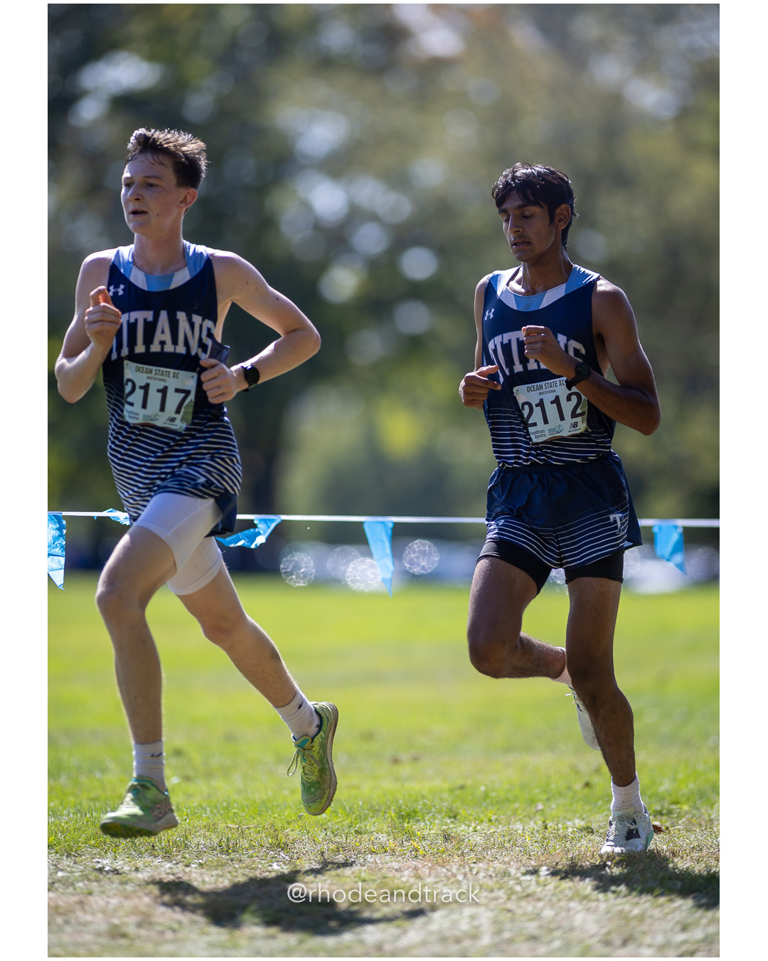 Owen Gagnon – Nashua North High School - Nate Dasilva – Nashua North High School - 2025 RI Ocean State XC Invitational - Goddard Memorial Park - Warwick, RI - September 27 2025 File: ./250927-2025-ocean-state-xc-invitational-warwick-ri-112-062A2392.jpg Owen Gagnon – Nashua North High School - Nate Dasilva – Nashua North High School - 2025 RI Ocean State XC Invitational - Goddard Memorial P…