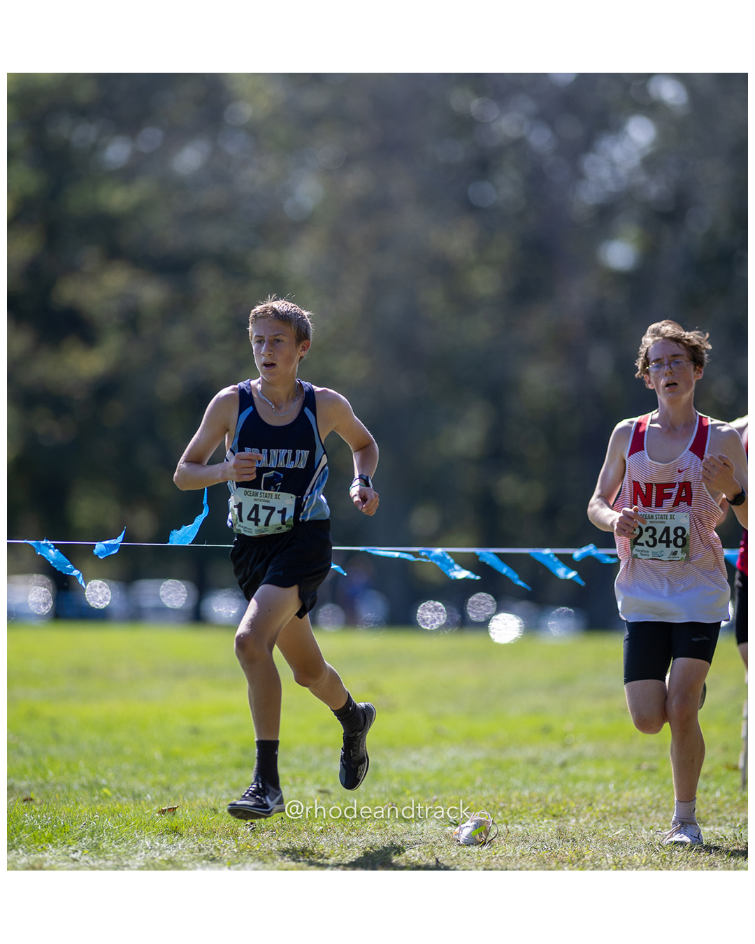Sawyer Laing – Franklin High School - Connor Grant – Norwich Free Academy - 2025 RI Ocean State XC Invitational - Goddard Memorial Park - Warwick, RI - September 27 2025 File: ./250927-2025-ocean-state-xc-invitational-warwick-ri-139-062A2515.jpg Sawyer Laing – Franklin High School - Connor Grant – Norwich Free Academy - 2025 RI Ocean State XC Invitational - Goddard Memorial Park - W…