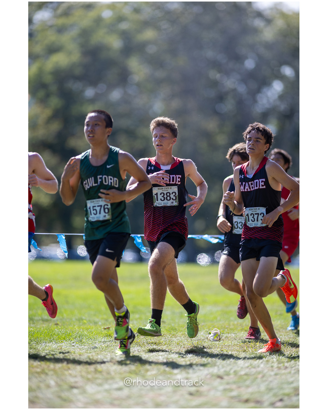 Tyler Smolick – Fairfield Warde - Lucas Minogue – Fairfield Warde - 2025 RI Ocean State XC Invitational - Goddard Memorial Park - Warwick, RI - September 27 2025 File: ./250927-2025-ocean-state-xc-invitational-warwick-ri-150-062A2550.jpg Tyler Smolick – Fairfield Warde - Lucas Minogue – Fairfield Warde - 2025 RI Ocean State XC Invitational - Goddard Memorial Park - Warwick,…