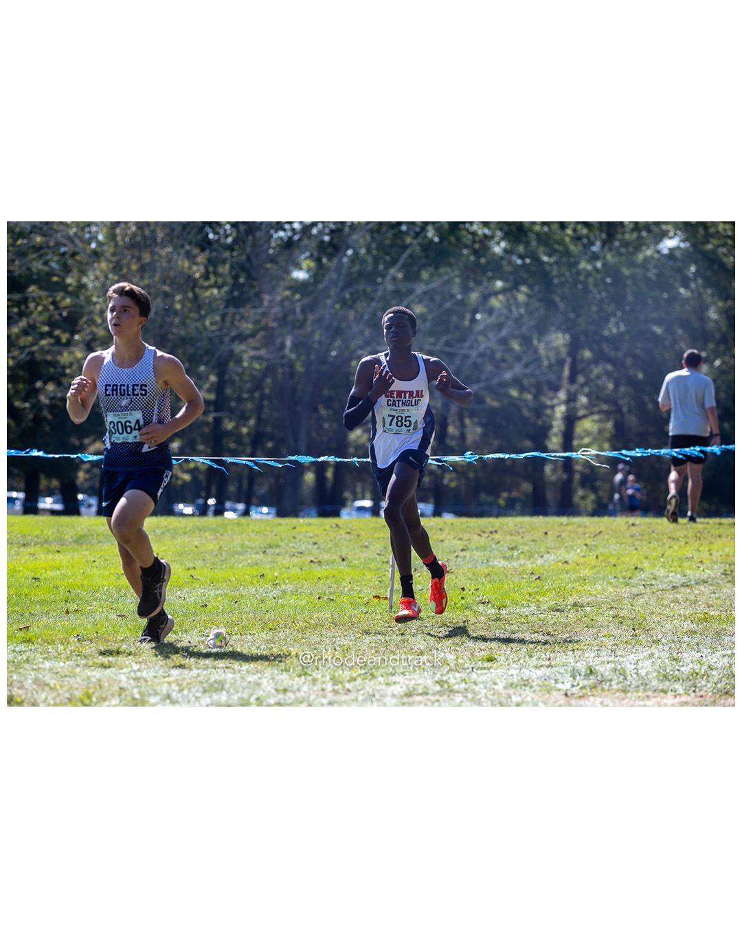 Thomas Ambruoso – Wether Sfield High School - Micaiah King – Central Catholic High School - 2025 RI Ocean State XC Invitational - Goddard Memorial Park - Warwick, RI - September 27 2025 File: ./250927-2025-ocean-state-xc-invitational-warwick-ri-191-062A2759.jpg Thomas Ambruoso – Wether Sfield High School - Micaiah King – Central Catholic High School - 2025 RI Ocean State XC Invitational - Goddard M…