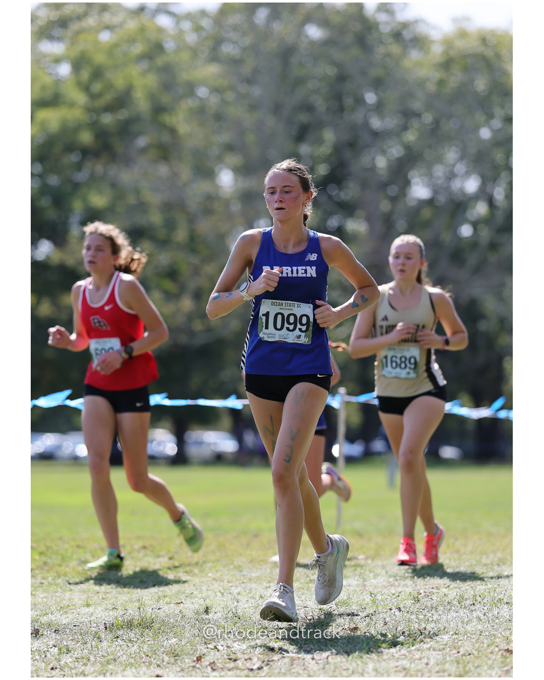 Evie Tie – Darien High School - 2025 RI Ocean State XC Invitational - Goddard Memorial Park - Warwick, RI - September 27 2025 File: ./250927-2025-ocean-state-xc-invitational-warwick-ri-348-296A8569.jpg Evie Tie – Darien High School - 2025 RI Ocean State XC Invitational - Goddard Memorial Park - Warwick, RI - September 27 2025 – 2025 Ocean…